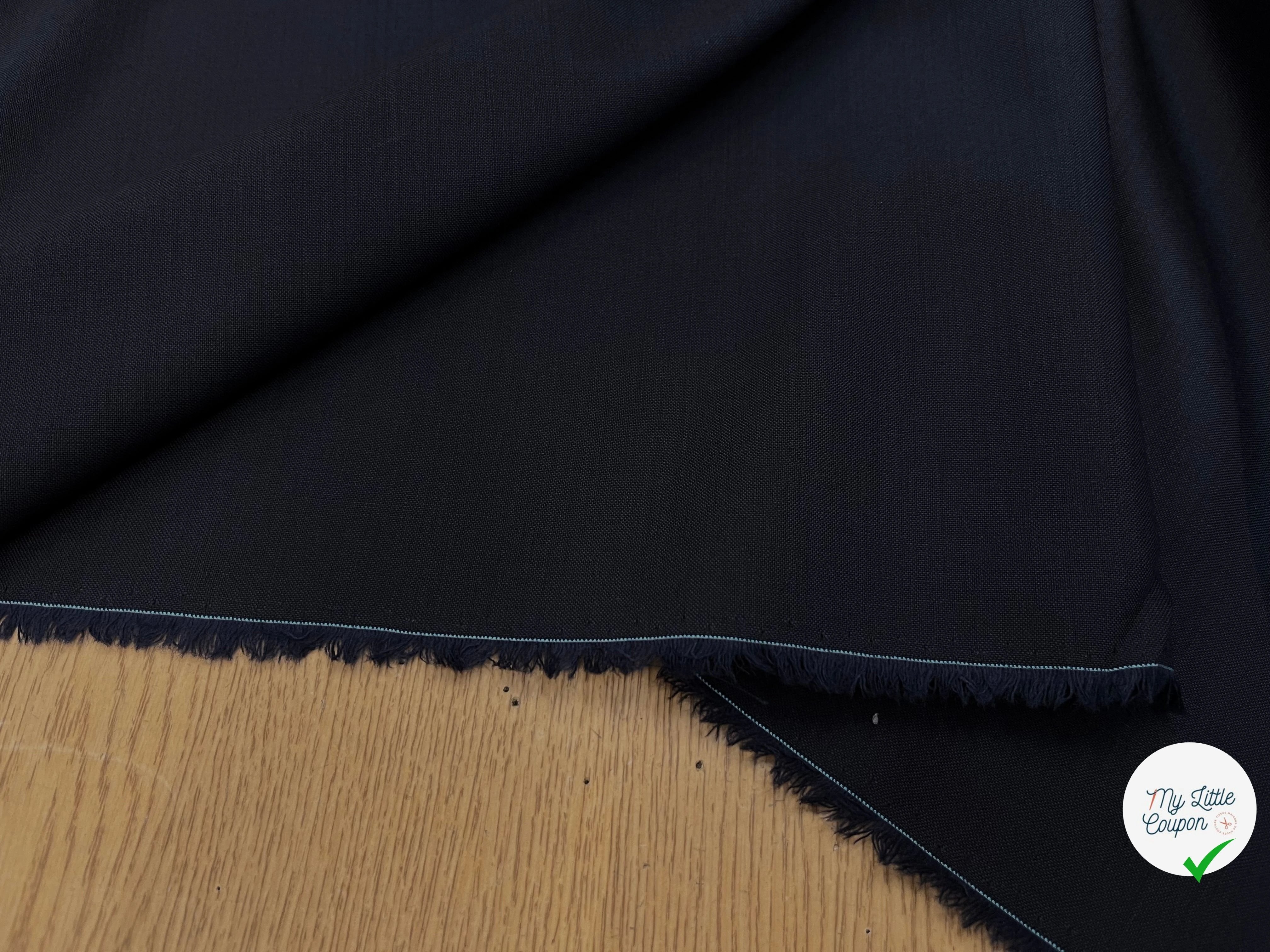 DRAPERIE DE LAINE BLEU NUIT MAGNIFIQUE&DEPERLANTE FIL BLEU SUR LA LISIÈRE - My Little Coupon