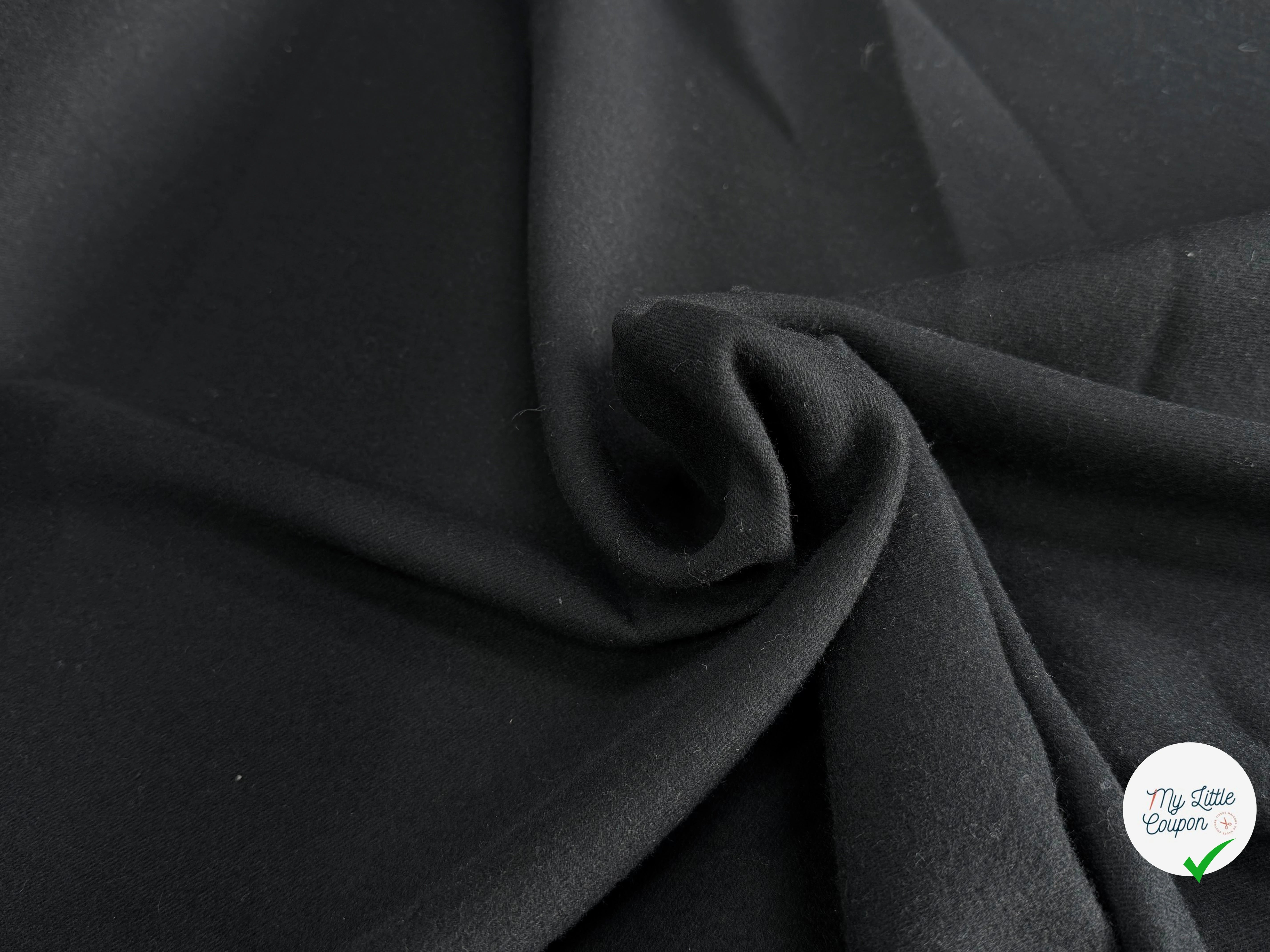 DRAPERIE DE LAINE LOURDE SERGÉE ENDROIT GRATTÉ NOIR SUBLIMISSIME - My Little Coupon