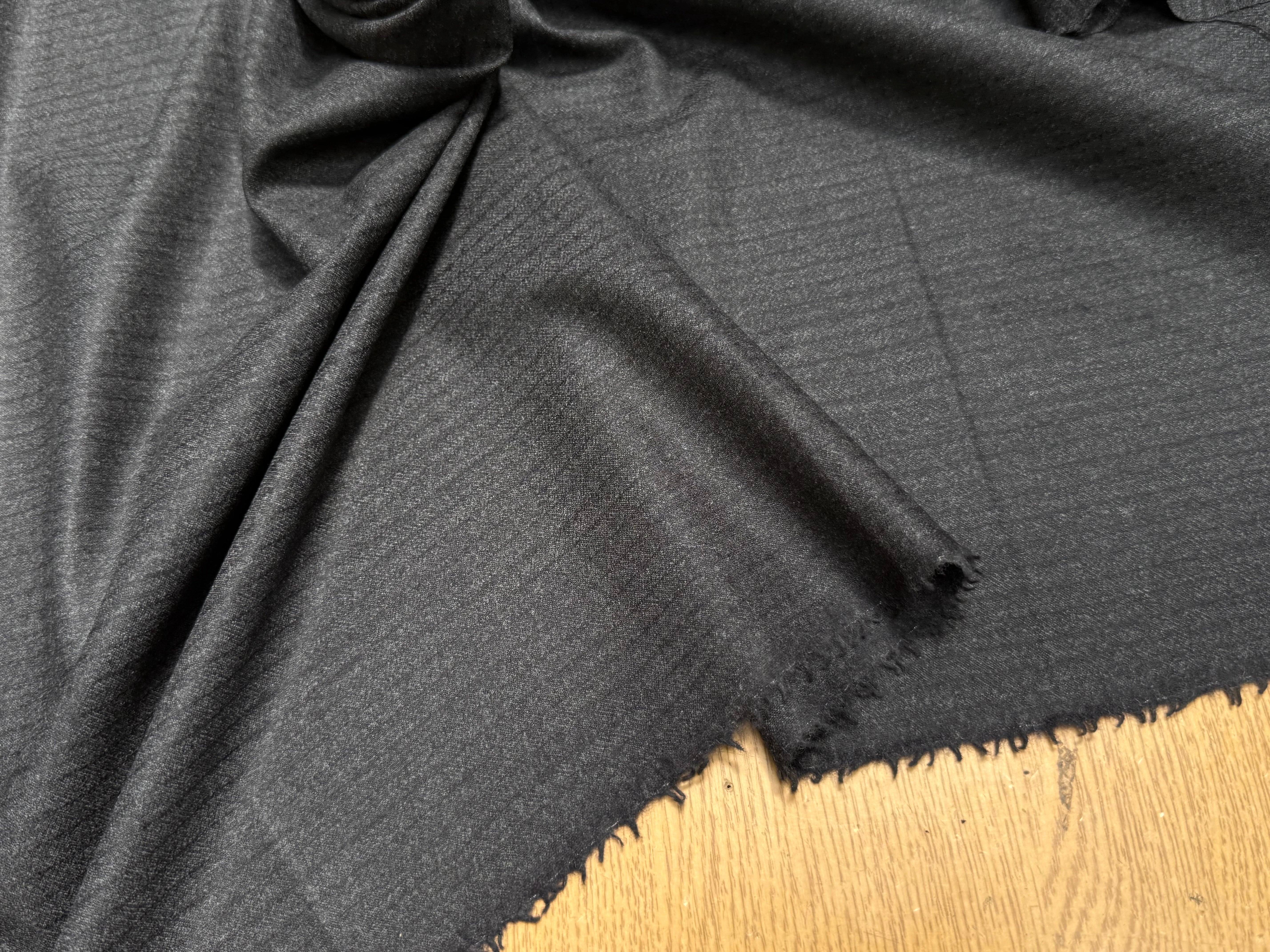 DRAPERIE DE LAINE RAYÉE GRIS BELLE TENUE - My Little Coupon
