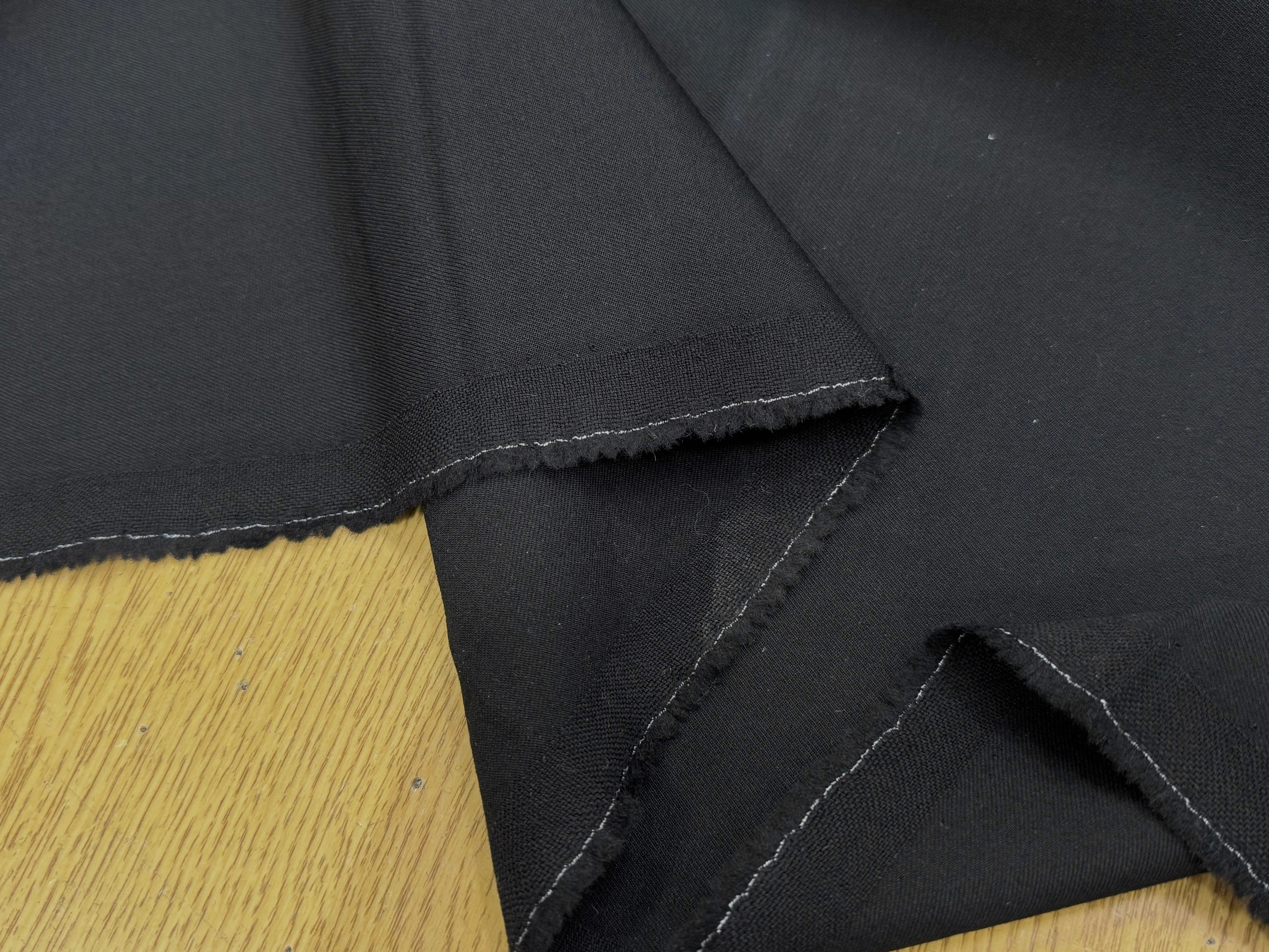 DRAPERIE DE LAINE STRETCH LÉGÈREMENT STRIÉE NOIR TRÈS BELLE TENUE - My Little Coupon