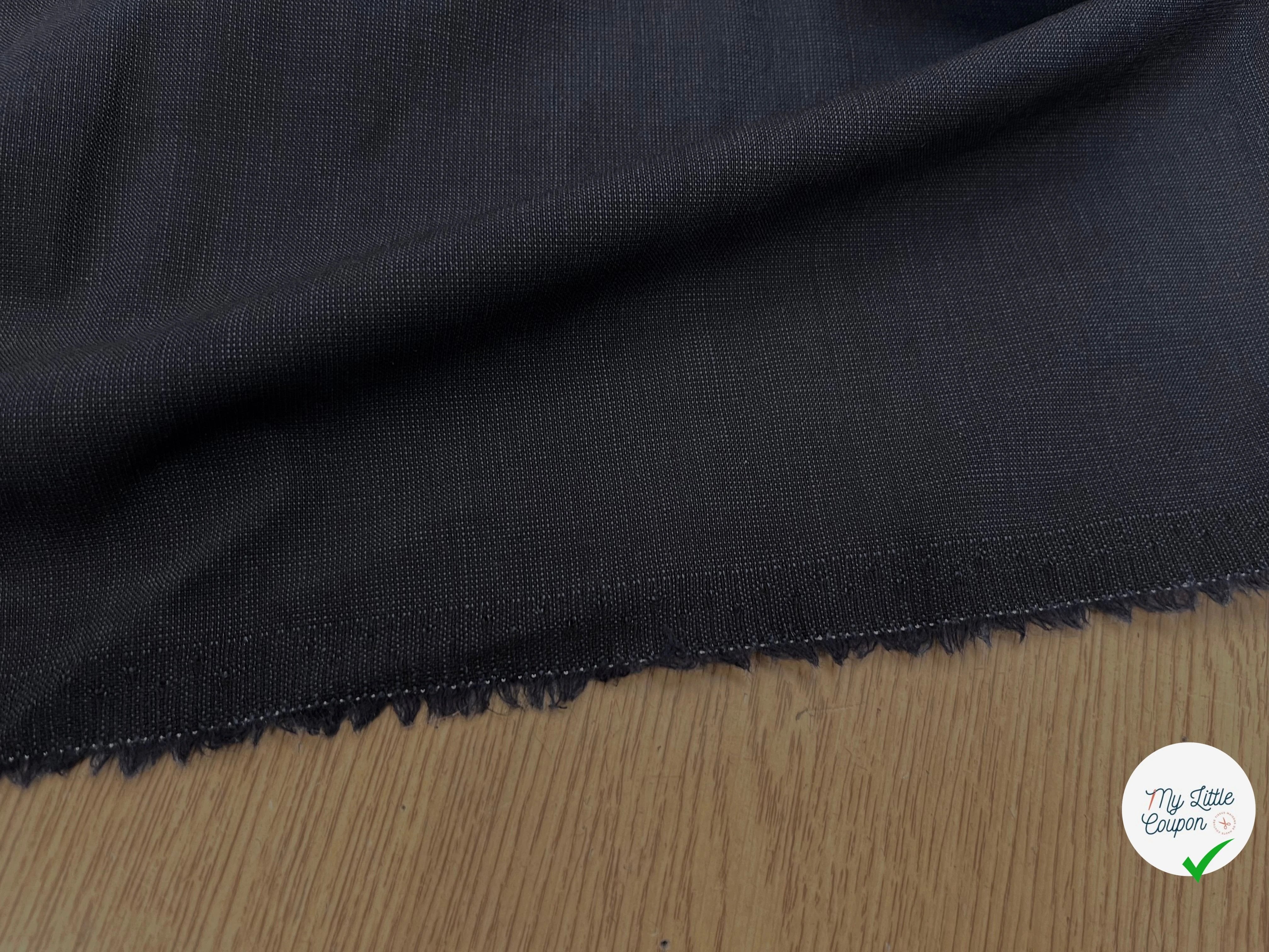 DRAPERIE DE LAINE SUPERBE BLEU NUIT D'ÉTÉ DEPERLANTE FIL ROUGE SUR UNE LISIÈRE - My Little Coupon