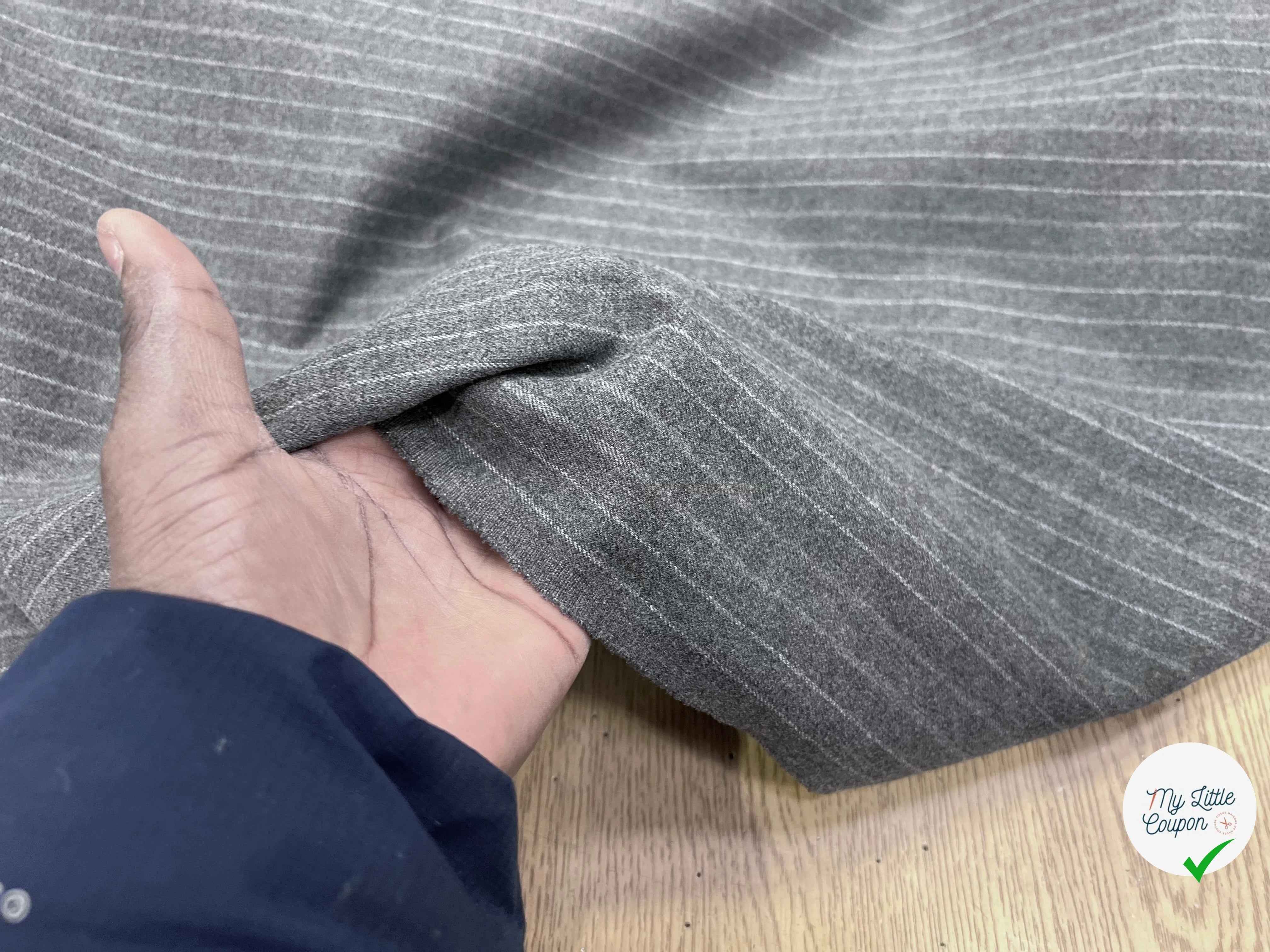 DRAPERIE LOURDE POLYVISCOSE RAYURES BLANCHES EFFET DUVTEUX - My Little Coupon