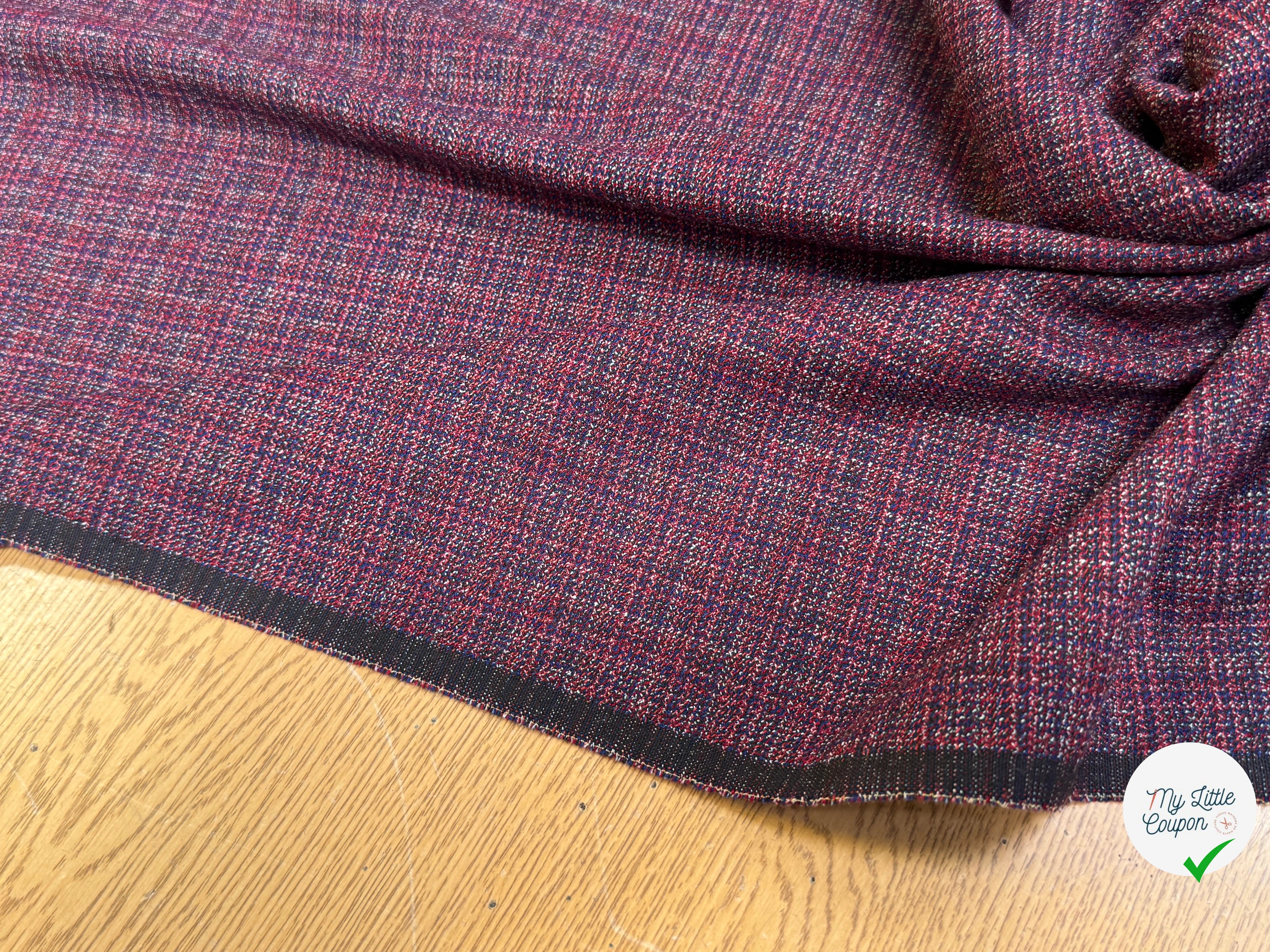 DRAPERIE POLYLAINE STRETCH TENUE ÉLÉGANTE ROUGE MULTICO - My Little Coupon