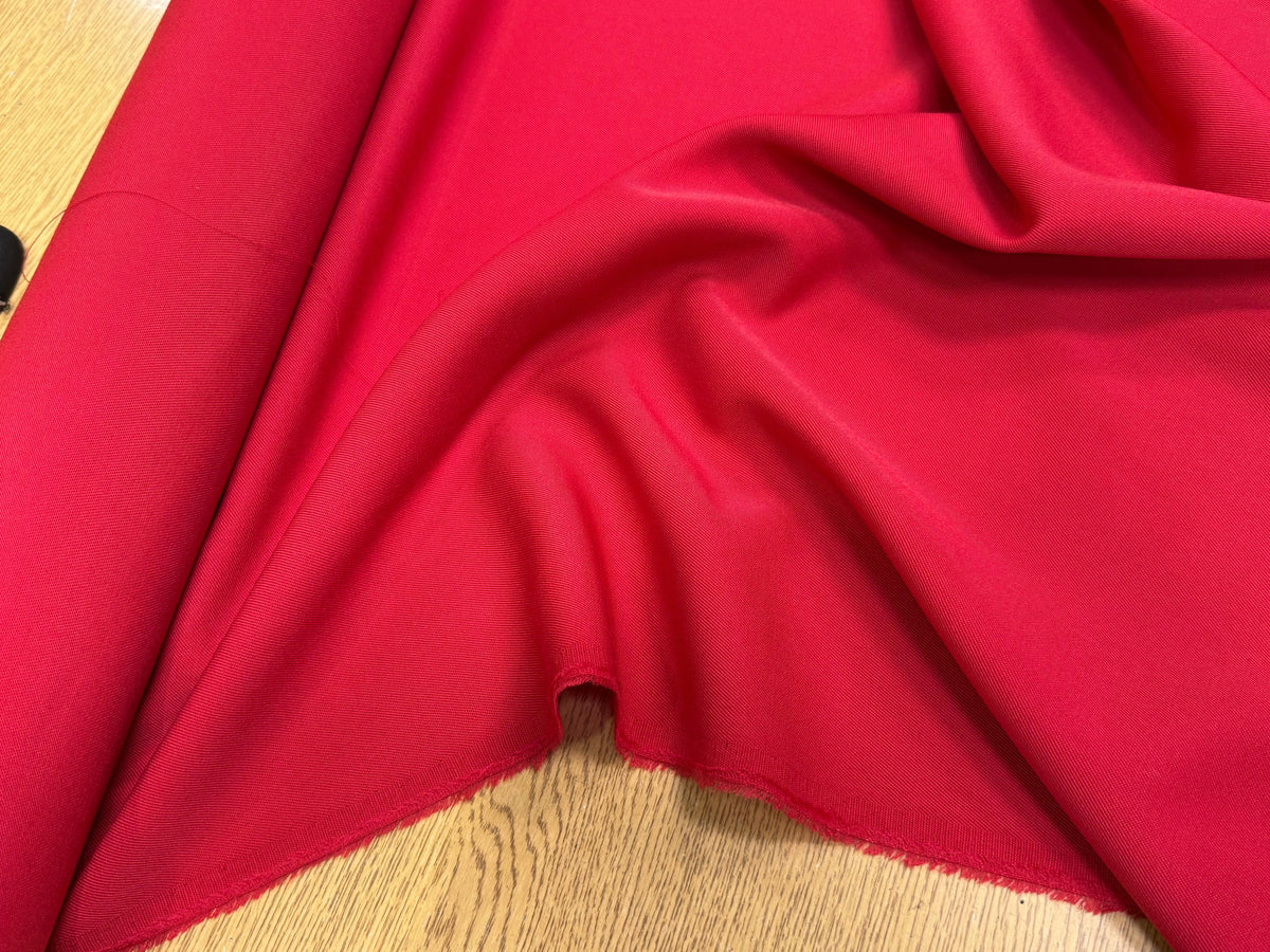 DRAPERIE SERGÉE POLYLAINE ROUGE PARFAITE TENUE - My Little Coupon