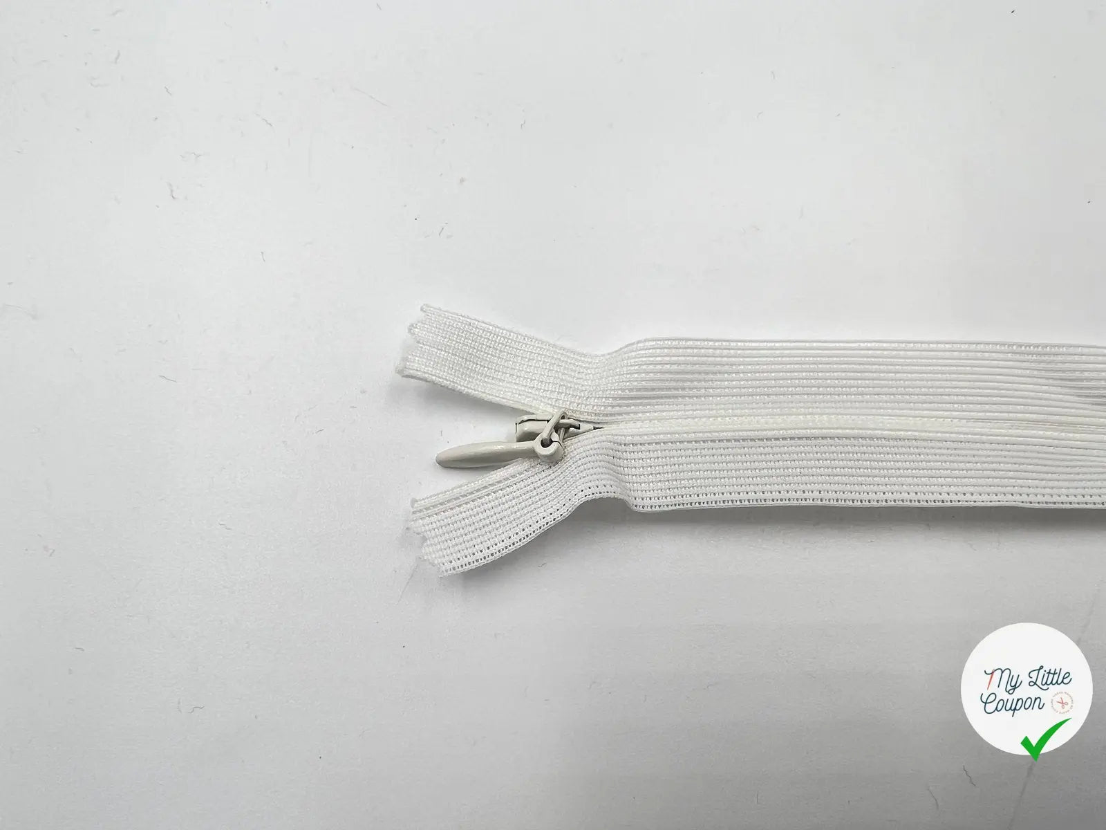 FERMETURE INVISIBLE COLORIS BLANC CASSE 35CM - My Little Coupon - tissu - coudre