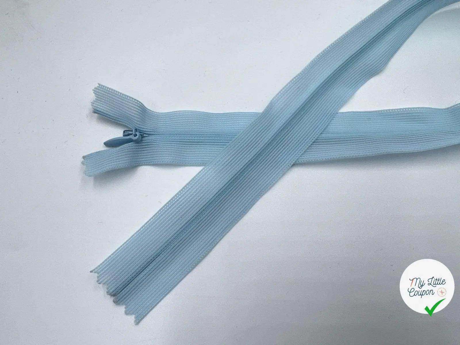 FERMETURE INVISIBLE COLORIS BLEU CIEL 45CM - My Little Coupon - tissu - coudre