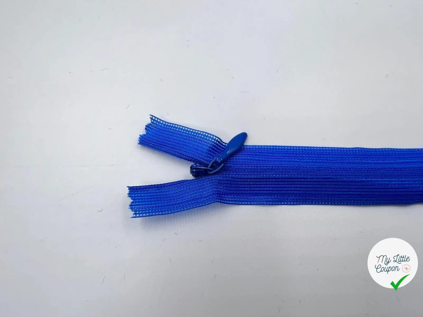 FERMETURE INVISIBLE COLORIS BLEU ROI 30CM - My Little Coupon - tissu - coudre