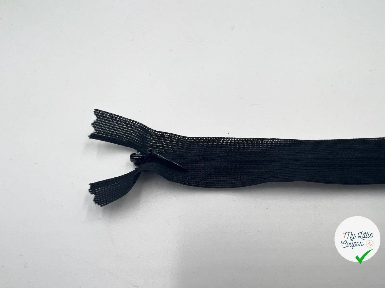 FERMETURE INVISIBLE COLORIS NOIR 30CM - My Little Coupon - tissu - coudre