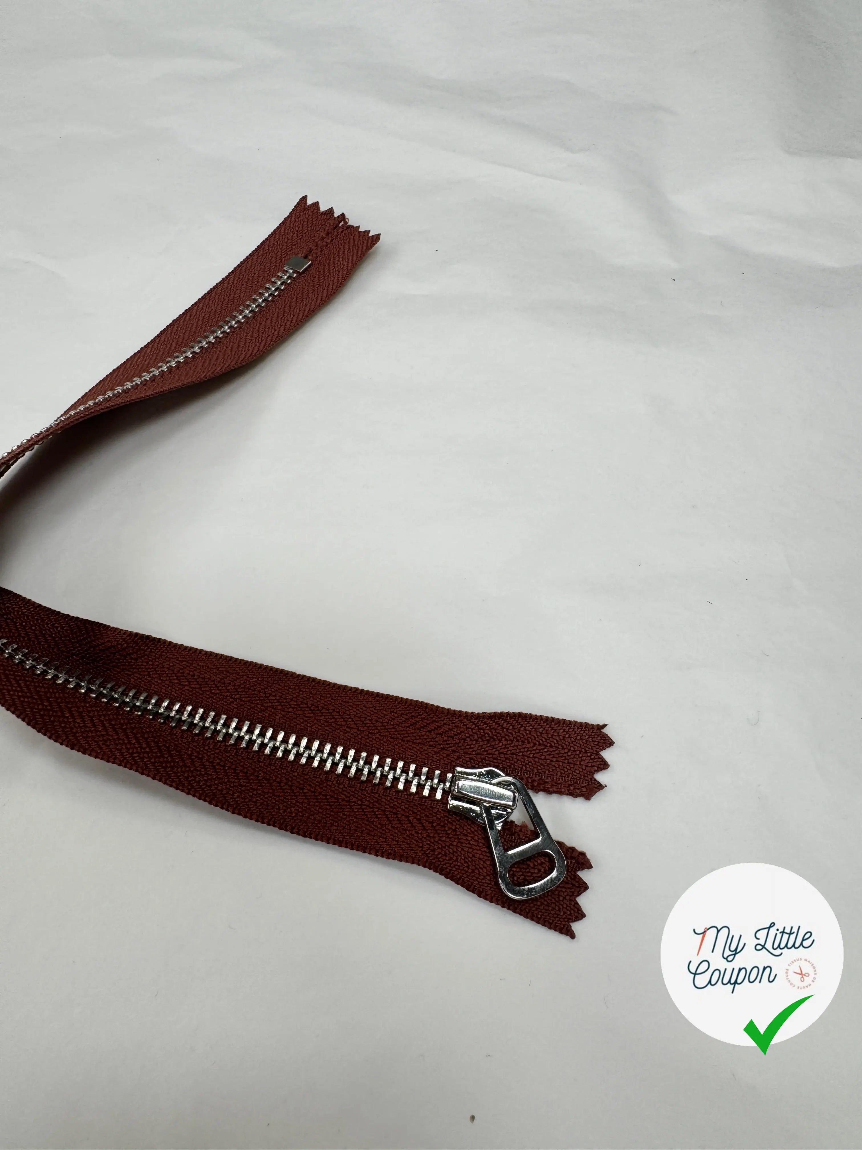 FERMETURE NON SÉPARABLE 25CM ROUX ÉCUREUIL - My Little Coupon