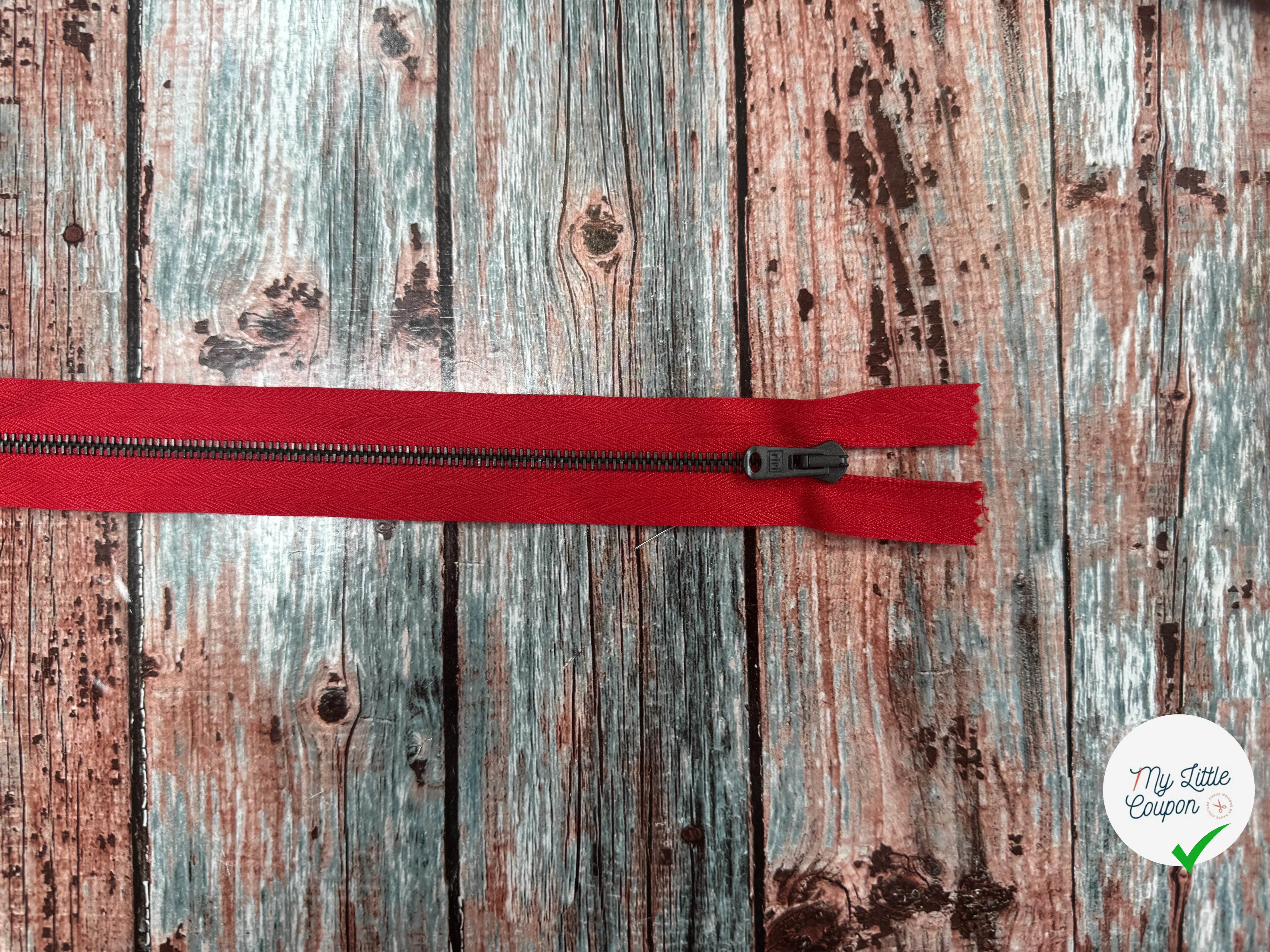 FERMETURE NON SÉPARABLE 50CM ROUGE - My Little Coupon