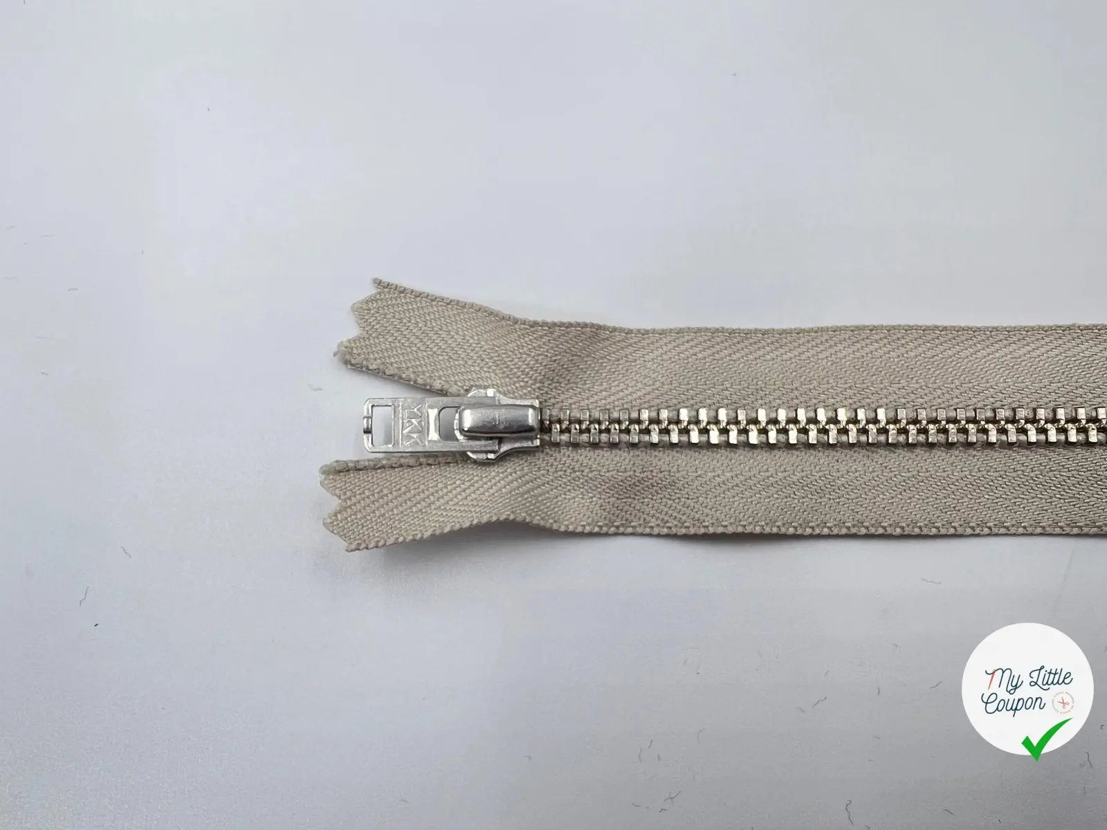 FERMETURE NON SÉPARABLE MÉTAL ARGENT COLORIS BEIGE 10CM - My Little Coupon - tissu - coudre