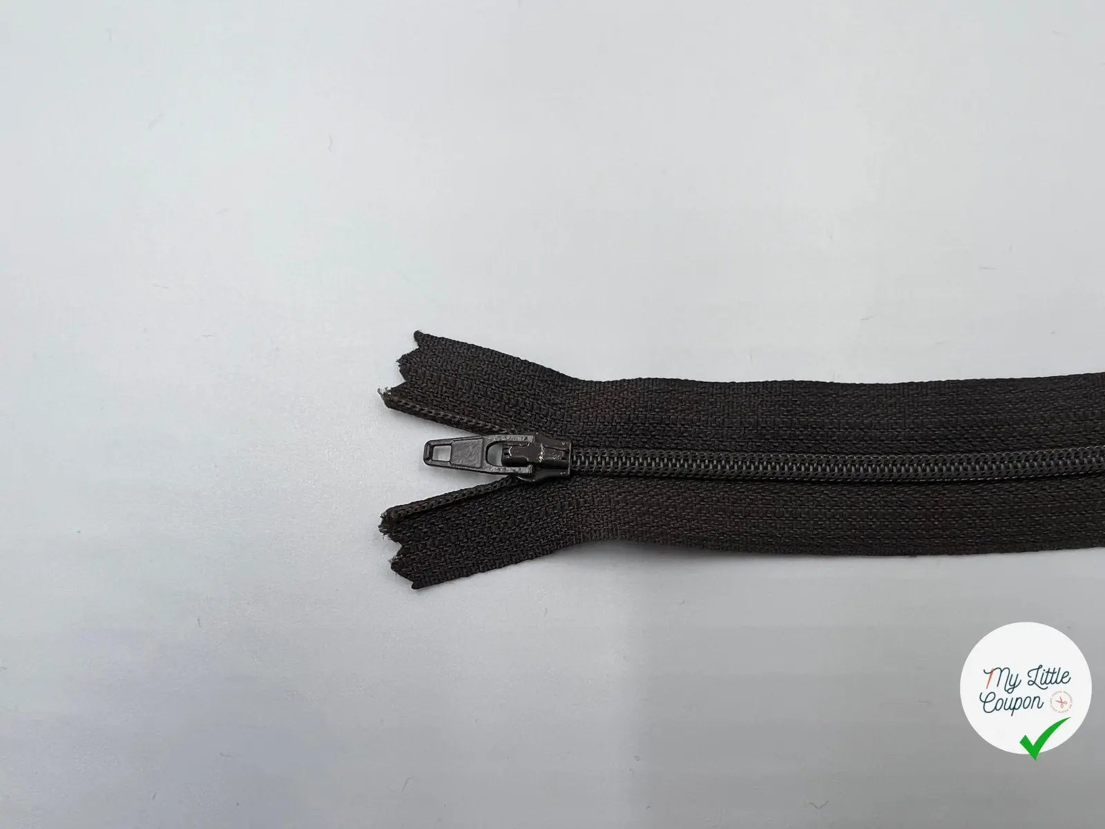 FERMETURE NON SÉPARABLE POLYESTER COLORIS BRUN 15CM - My Little Coupon - tissu - coudre