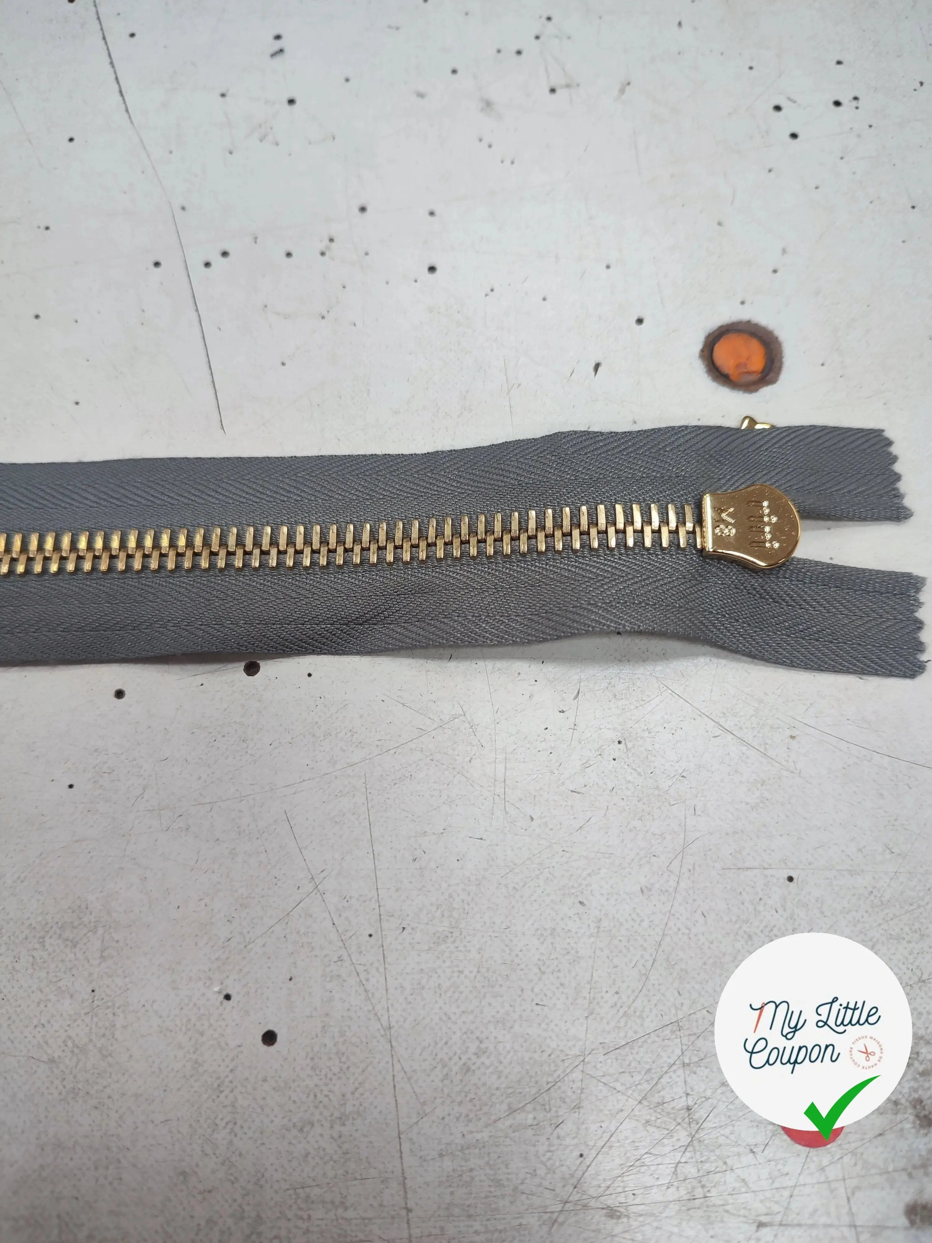 FERMETURE RIRI METAL SÉPARABLE 60CM GRIS - My Little Coupon