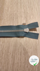 FERMETURE RIRI METAL NON SÉPARABLE 20CM BLEU M6 - My Little Coupon