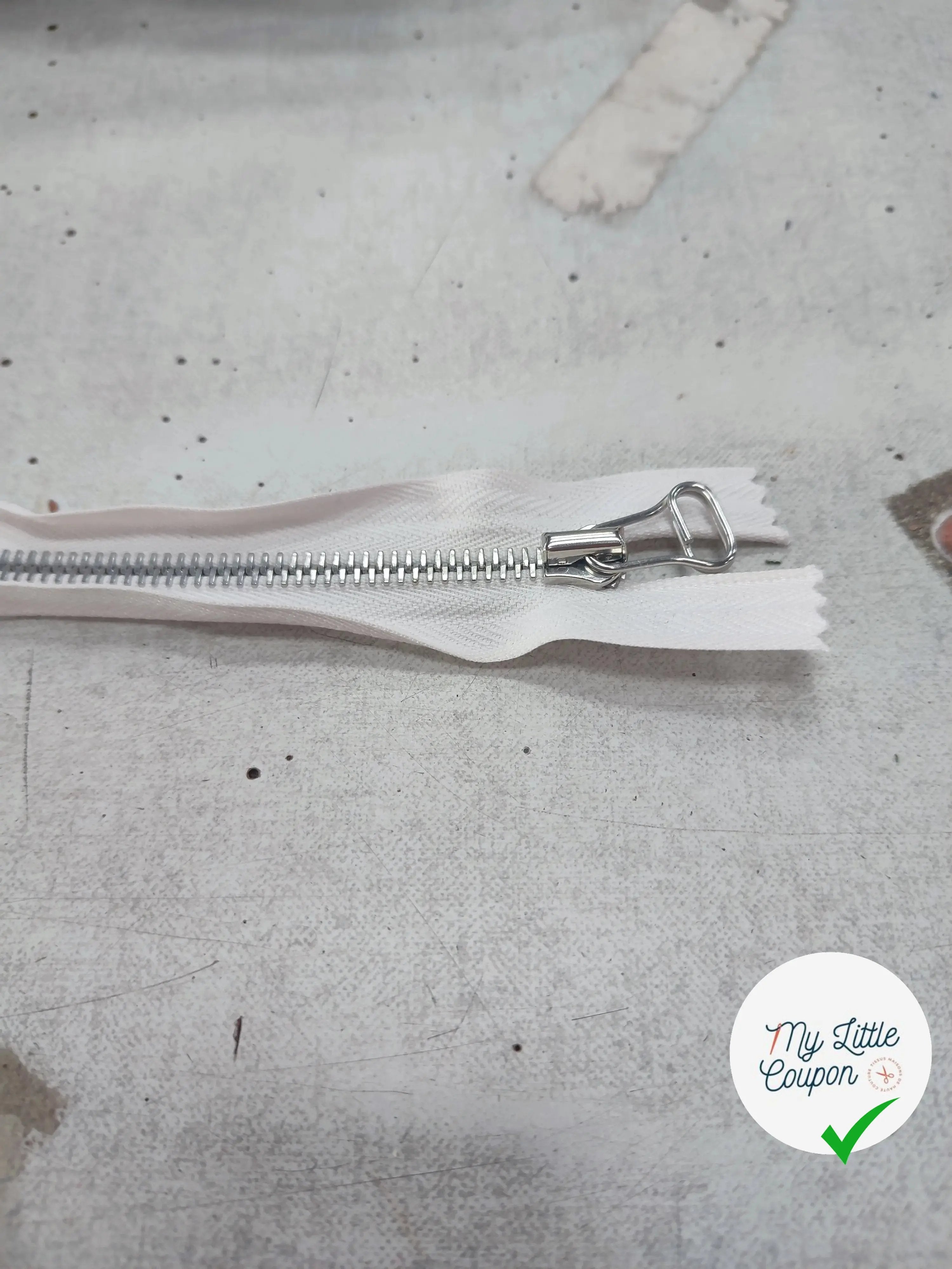 FERMETURE RIRI METAL NON SÉPARABLE 15CM ORANGE CITROUILLE M6 - My Little Coupon