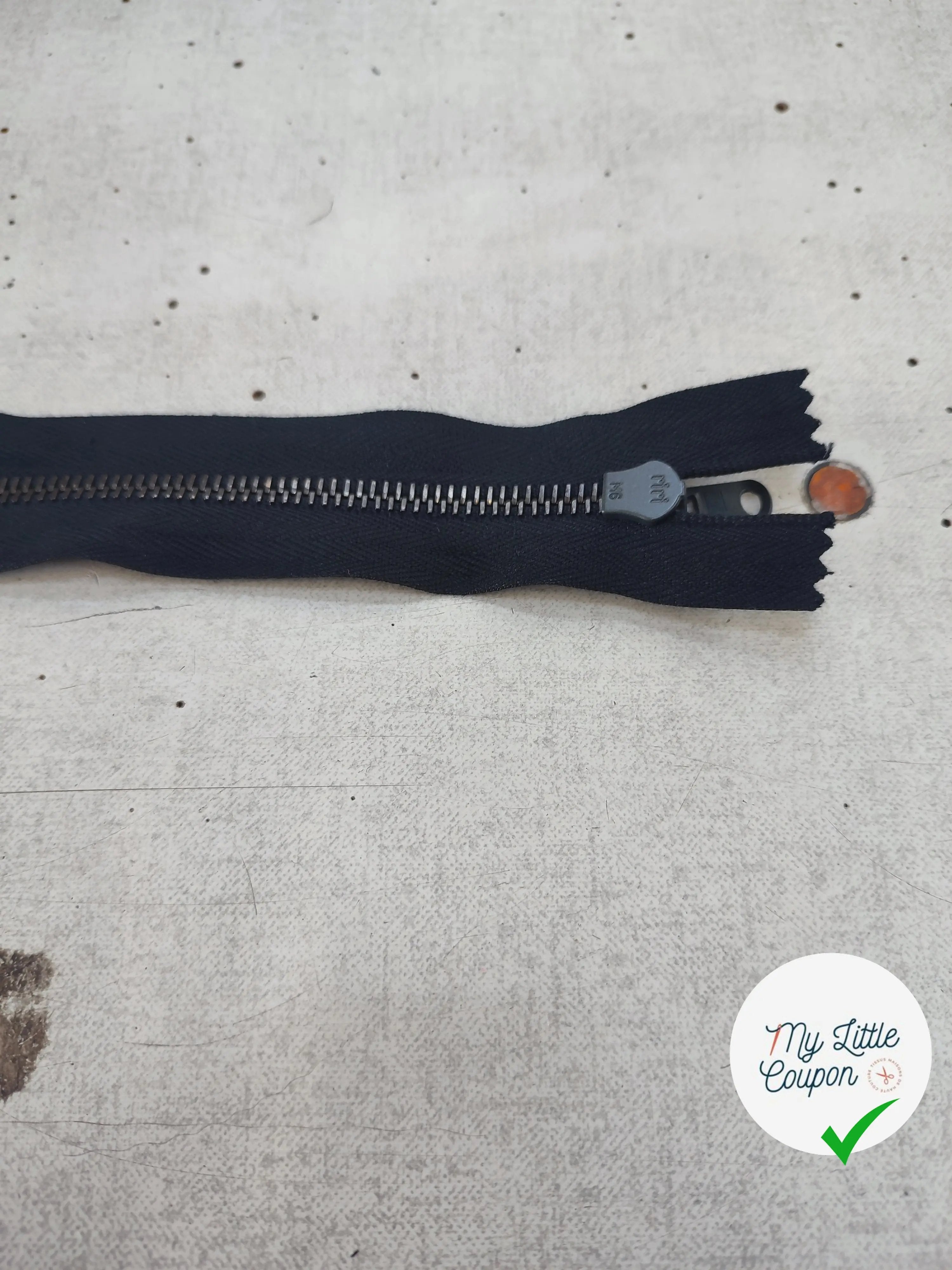 FERMETURE RIRI METAL NON SÉPARABLE 25CM NOIR M6 - My Little Coupon