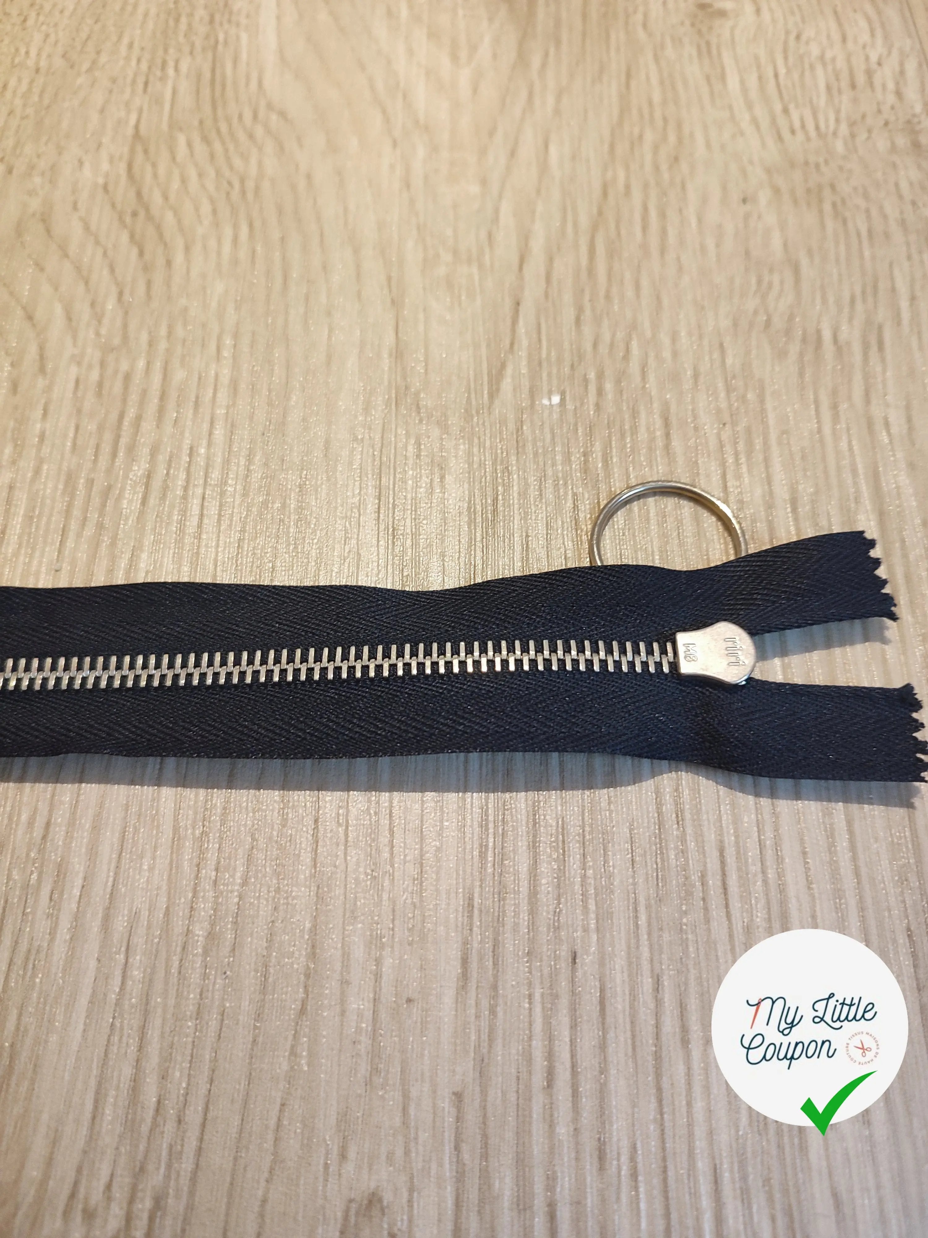 FERMETURE RIRI METAL NON SÉPARABLE 30CM NOIR M6 - My Little Coupon