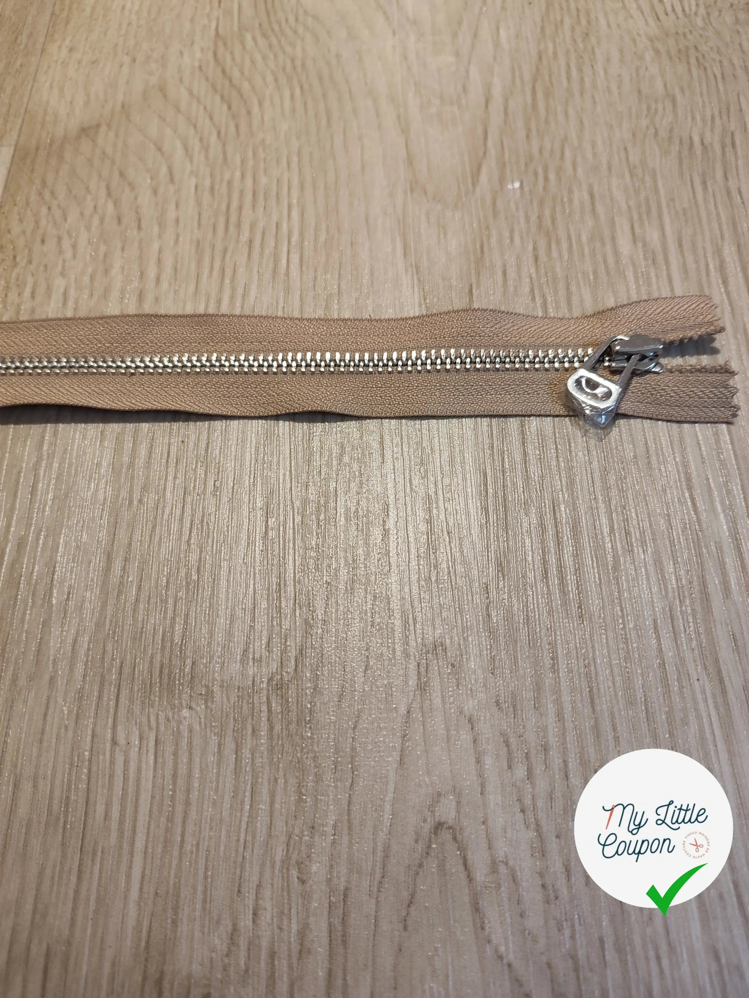 FERMETURE RIRI METAL NON SÉPARABLE 25CM MARRON CAFÉ - My Little Coupon