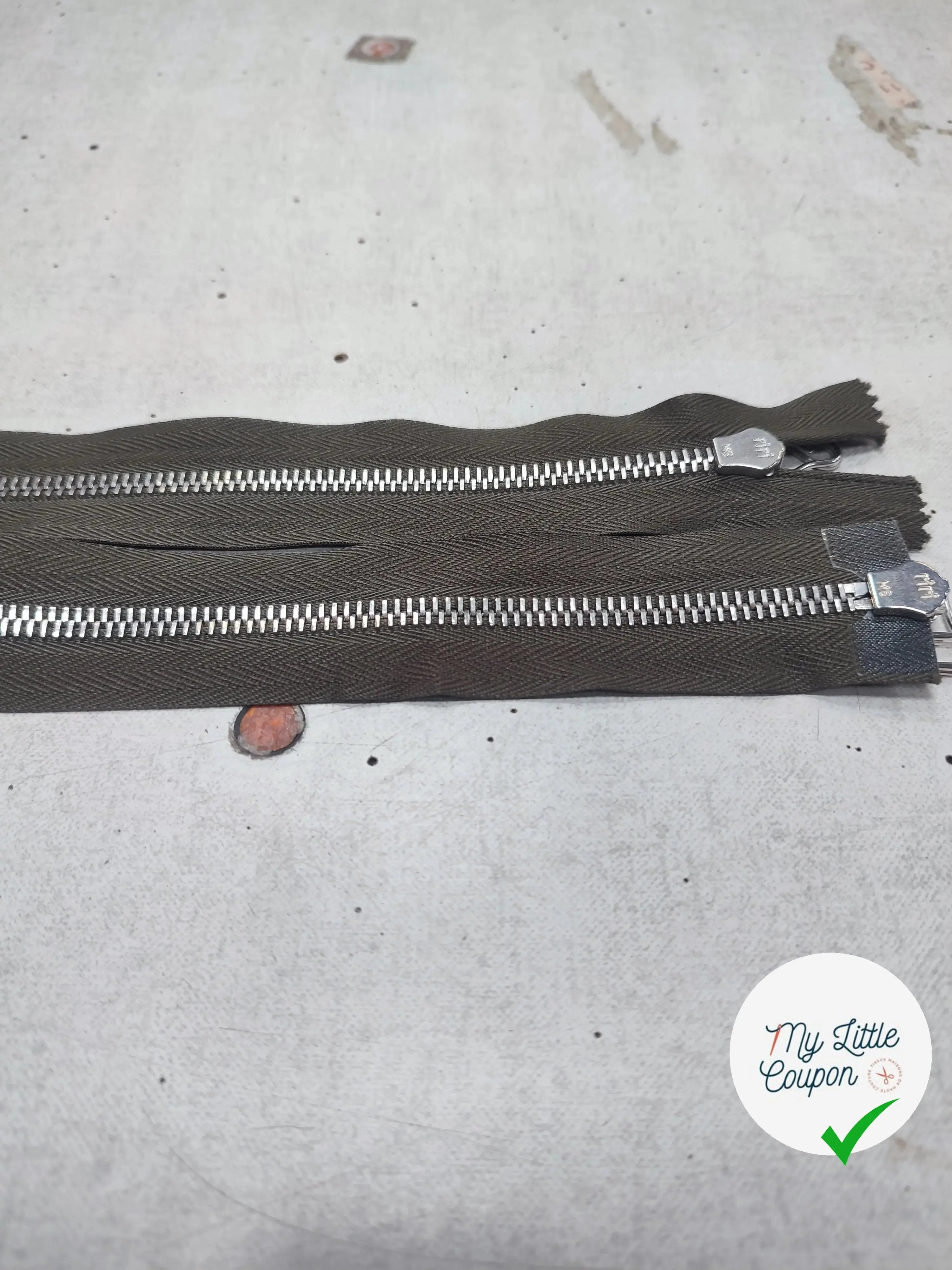 FERMETURE RIRI METAL NON SÉPARABLE DOUBLE ZIP 80CM VERT KAKI M6 - My Little Coupon