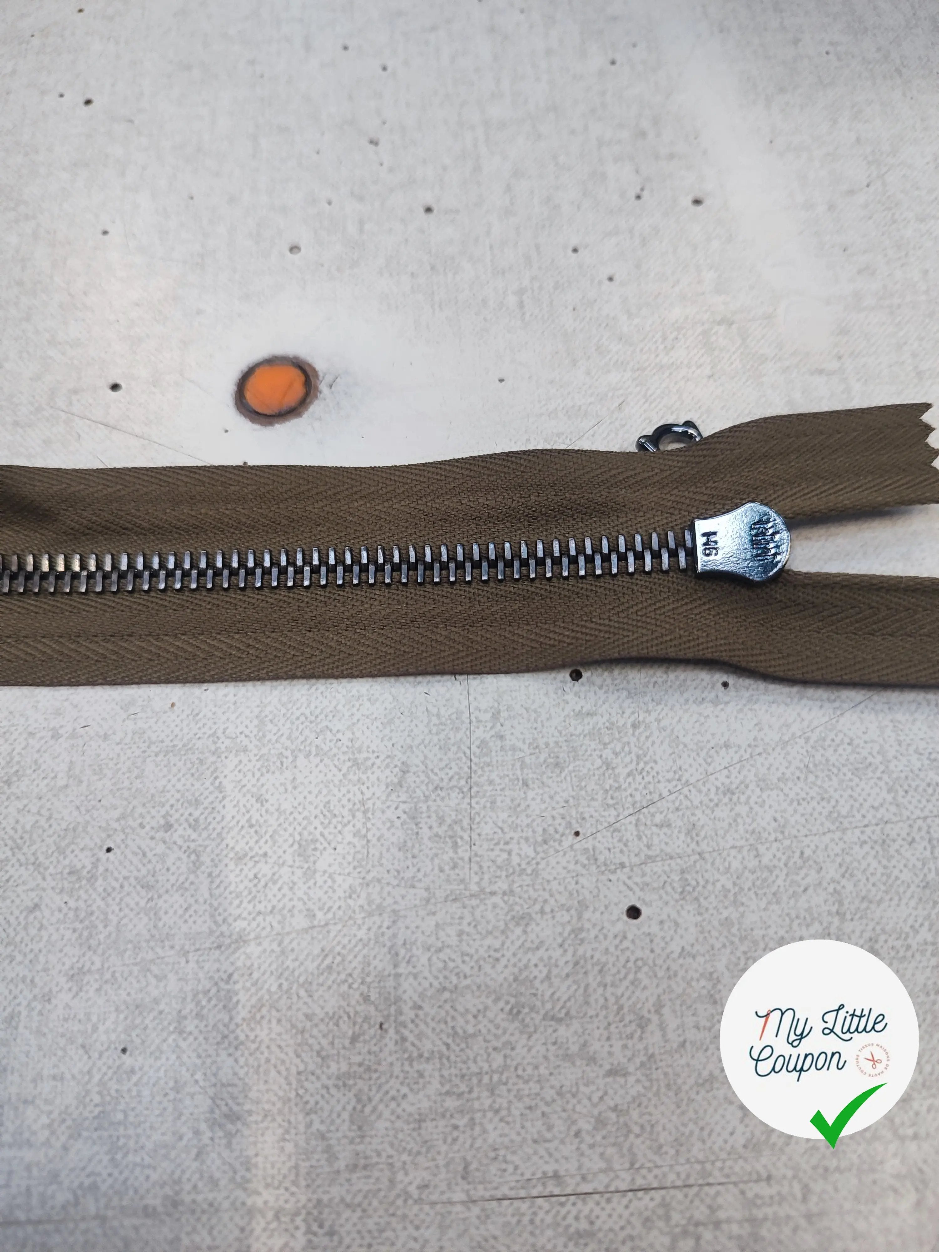 FERMETURE RIRI METAL NON SÉPARABLE DOUBLE ZIP 75CM VERT KAKI M6 - My Little Coupon