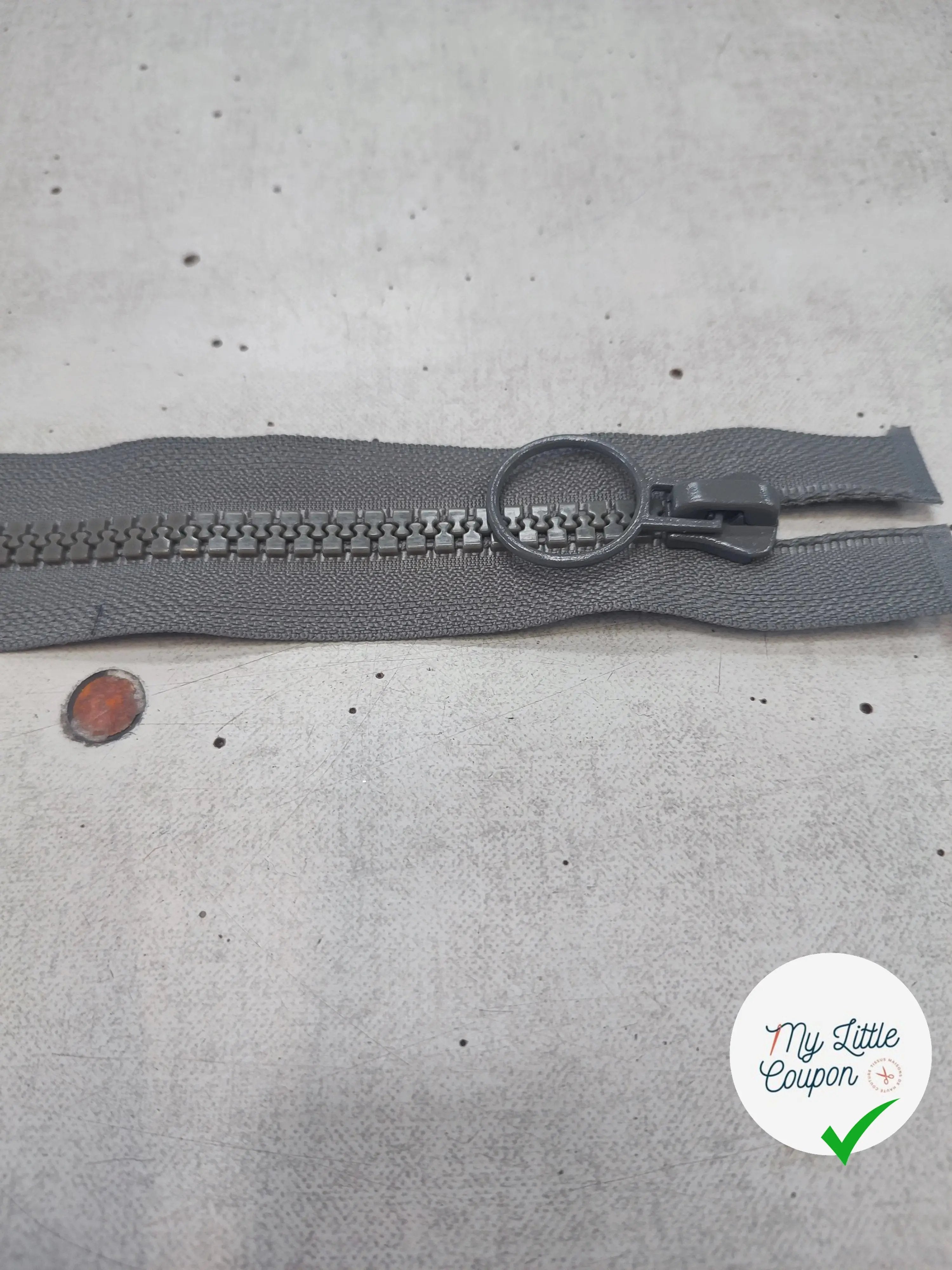 FERMETURE RIRI PLASTIQUE SÉPARABLE 70CM GRIS M8 - My Little Coupon