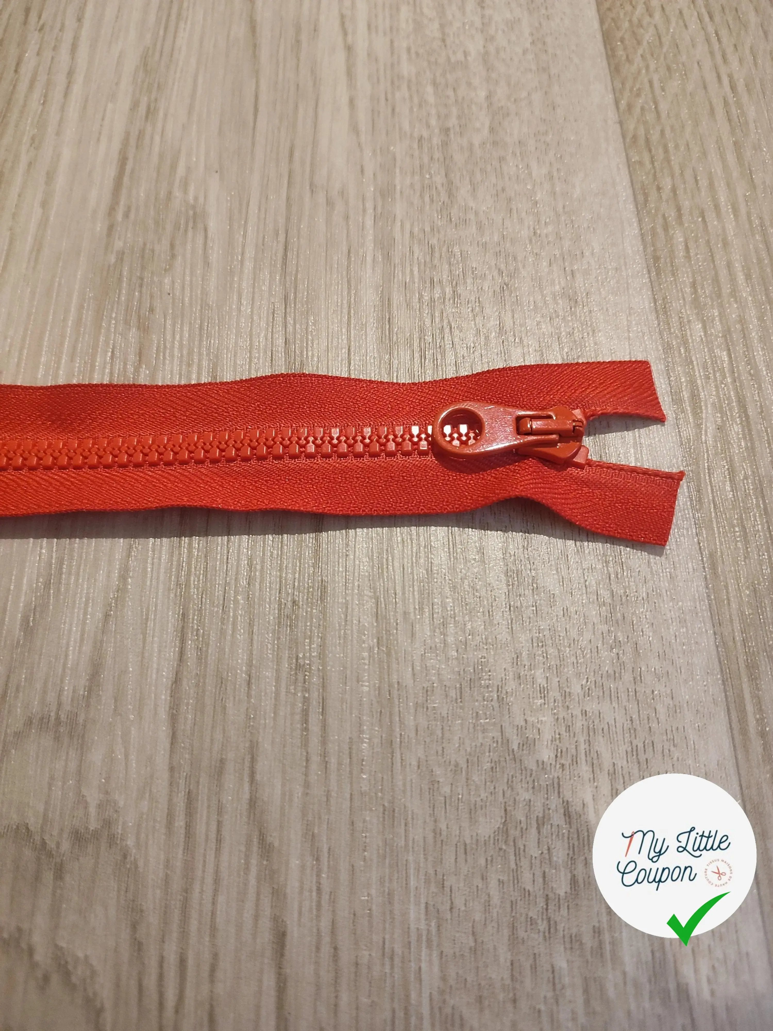 FERMETURE RIRI METAL NON SÉPARABLE 20CM ROUGE - My Little Coupon