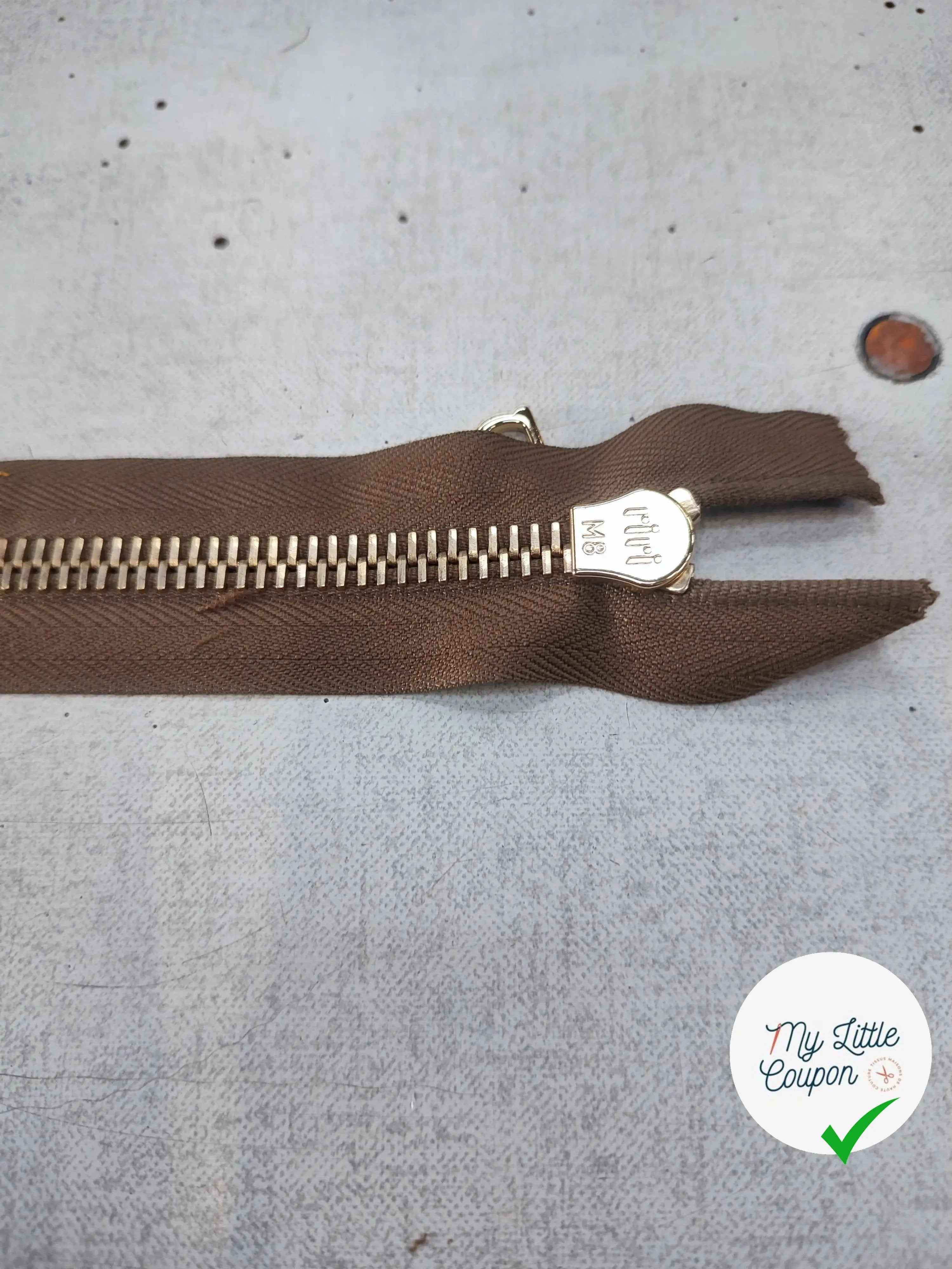 FERMETURE RIRI METAL NON SÉPARABLE 18CM MARRON CAFÉ M8 - My Little Coupon