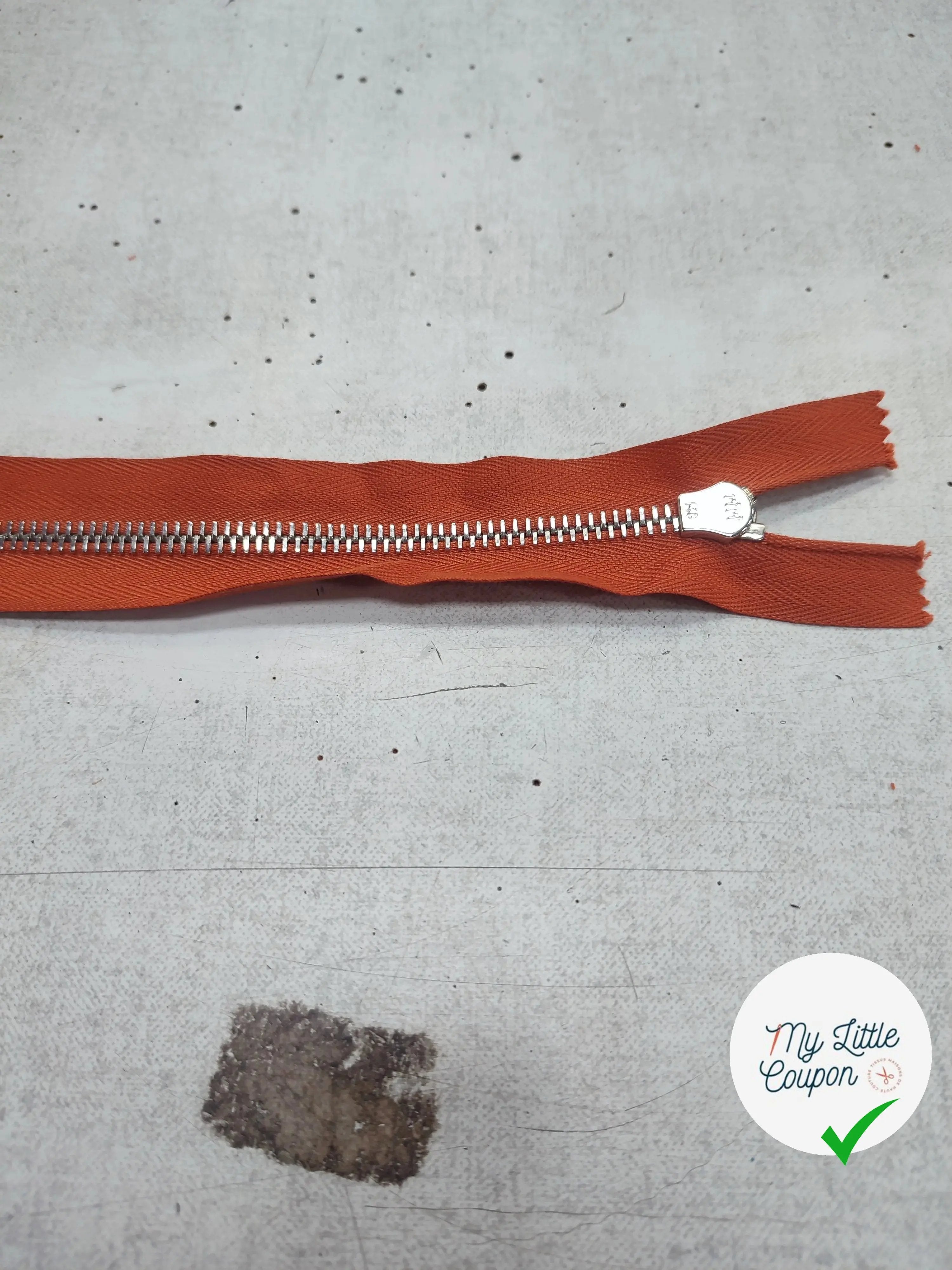 FERMETURE RIRI METAL SÉPARABLE 60CM ORANGE CITROUILLE M8 - My Little Coupon