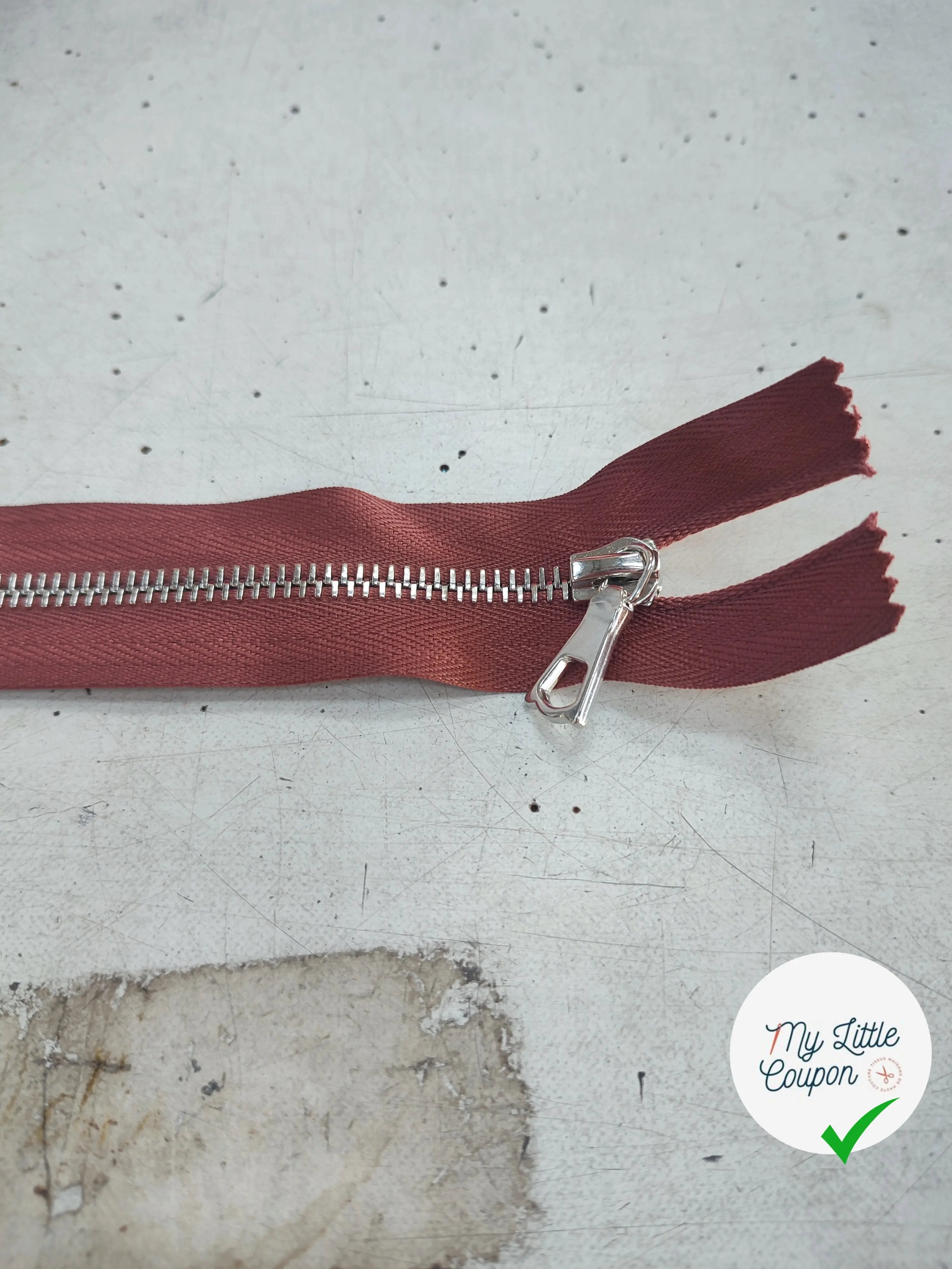 FERMETURE RIRI MÉTAL SÉPARABLE 60CM TERRE DE SIENNE M6 - My Little Coupon