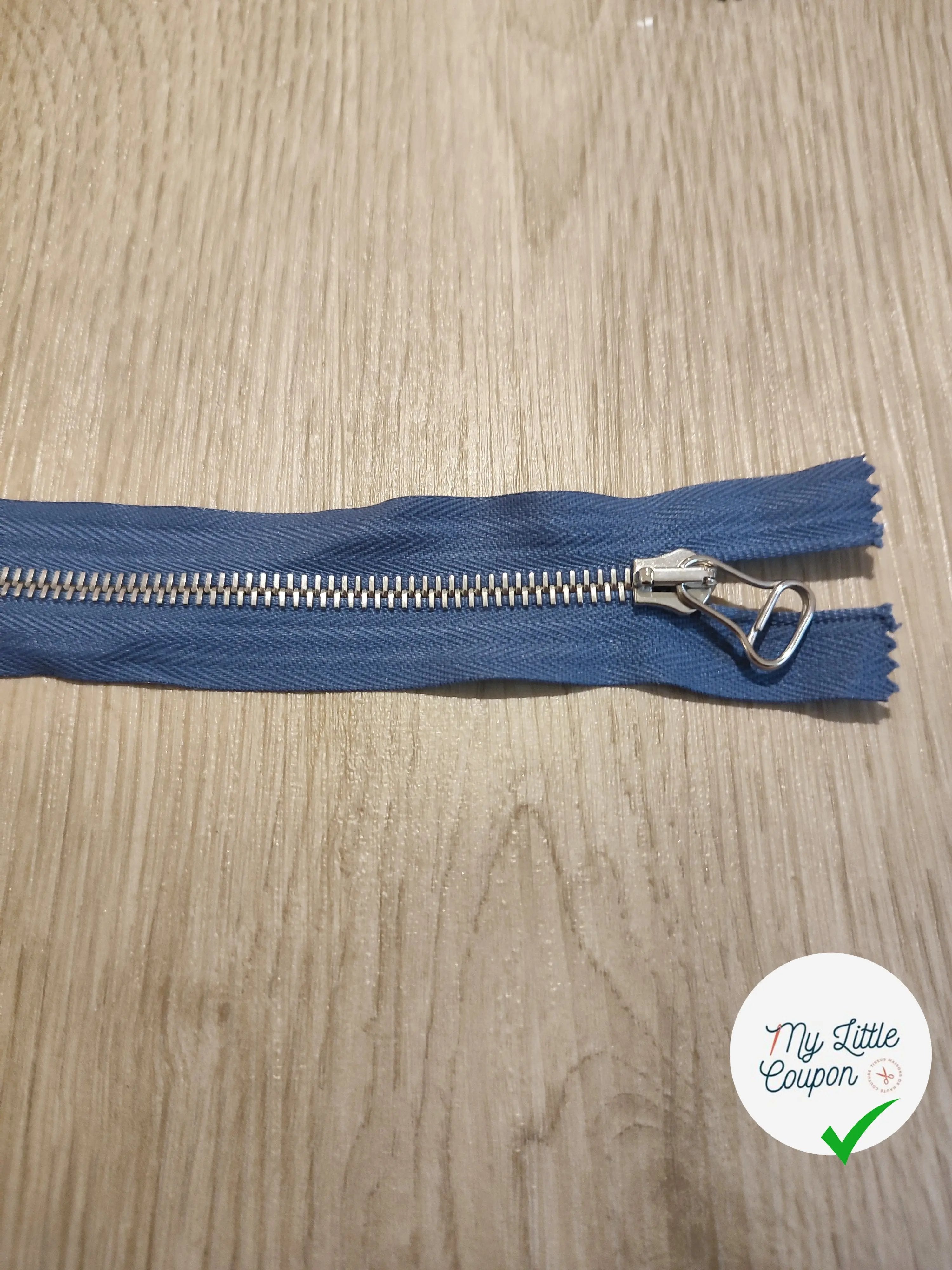 FERMETURE RIRI METAL SEPARABLE 65CM BLEU LAVANDE M6 - My Little Coupon