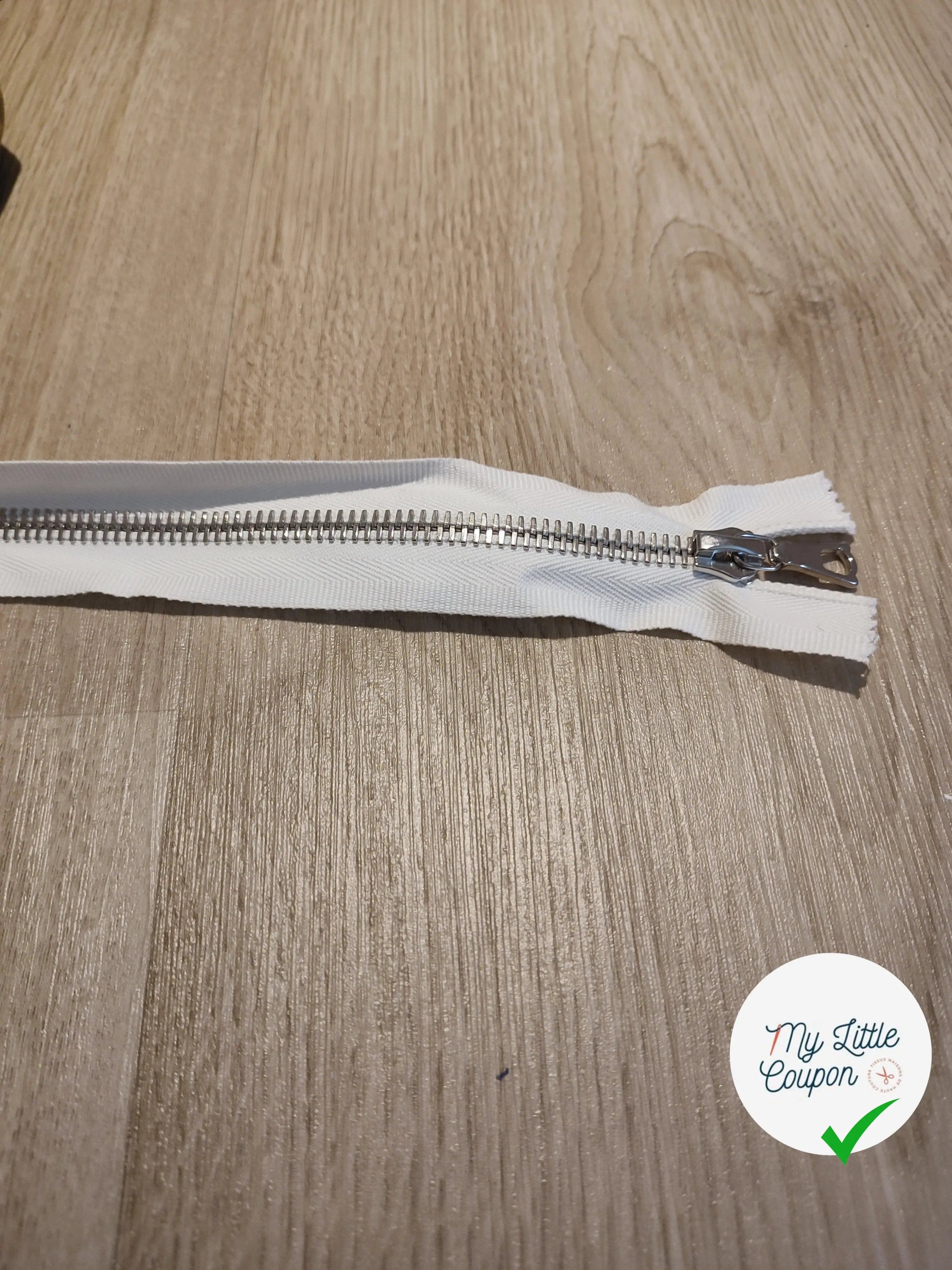 FERMETURE RIRI METAL SEPARABLE 80CM BLANC M8 - My Little Coupon