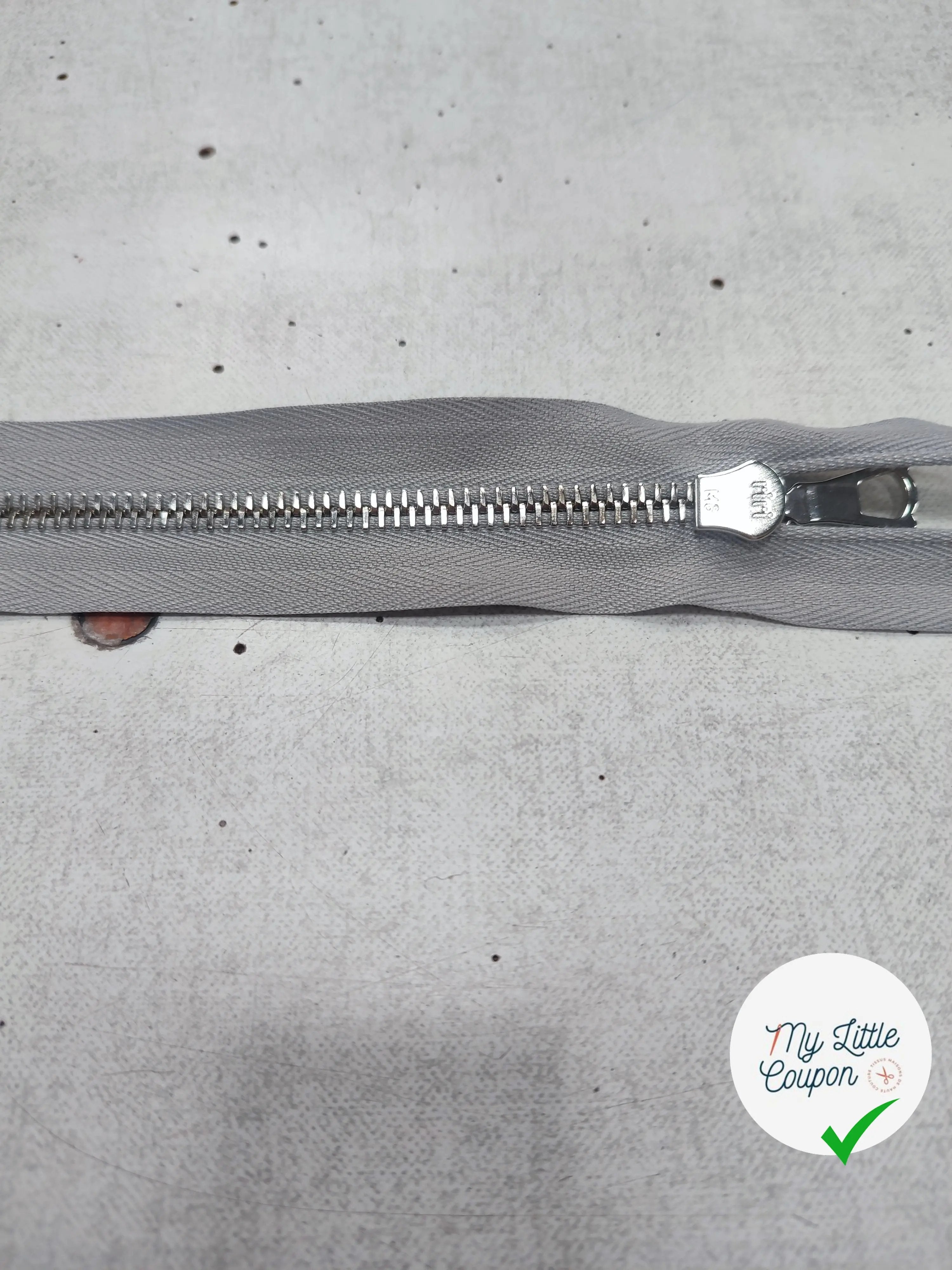 FERMETURE RIRI METAL SÉPARABLE 80CM GRIS M6 - My Little Coupon