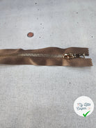 FERMETURE RIRI METAL SÉPARABLE 80CM MARRON CAFÉ M6 - My Little Coupon