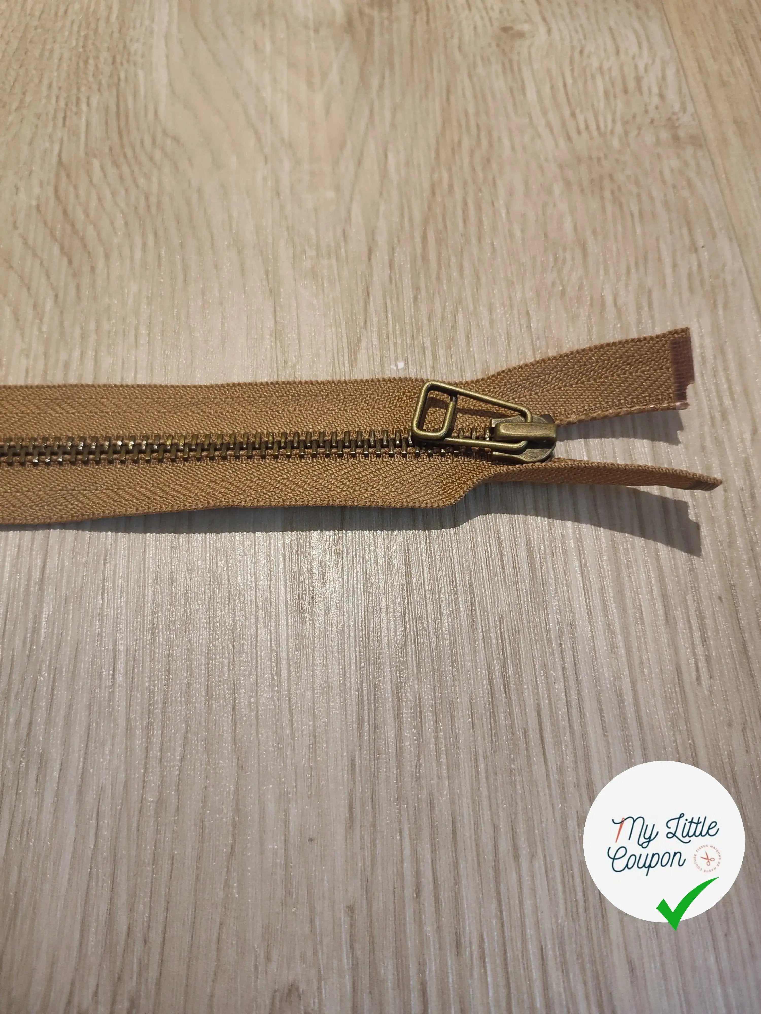 FERMETURE RIRI METAL SÉPARABLE 65CM VERT FONCÉ - My Little Coupon