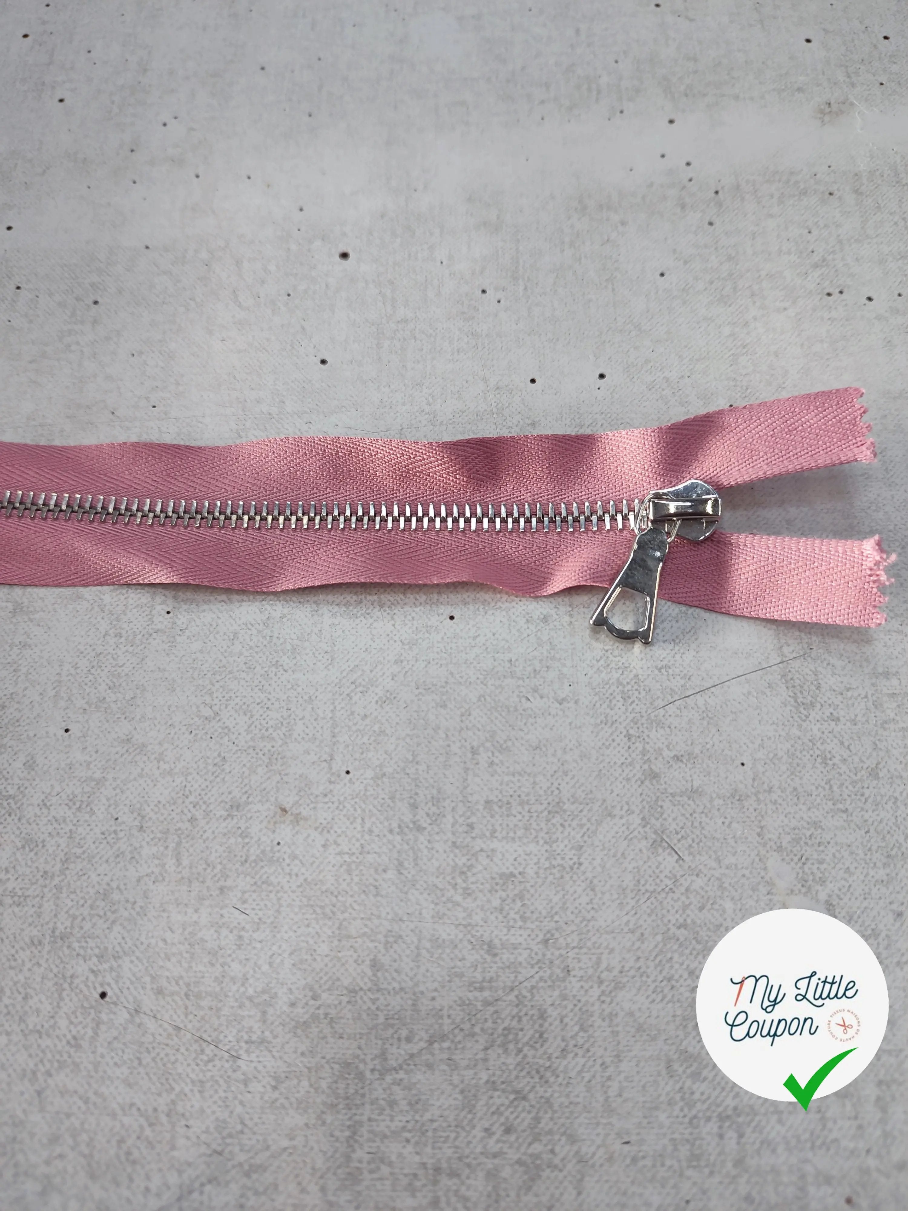 FERMETURE RIRI METAL SÉPARABLE 80CM ROSE M6 - My Little Coupon