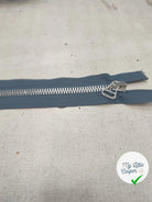 FERMETURE RIRI PLASTIQUE SÉPARABLE 70CM GRIS M8 - My Little Coupon