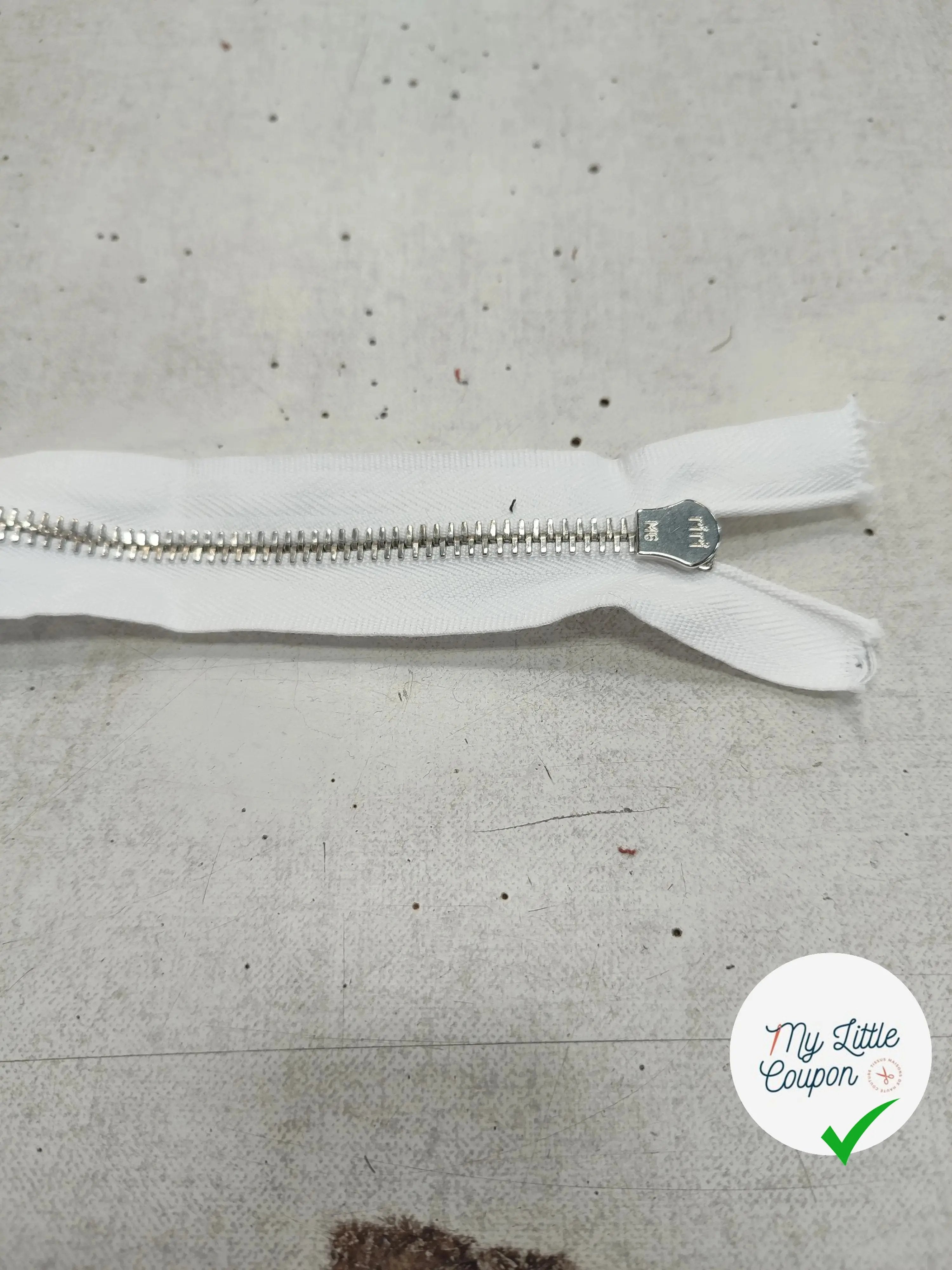 FERMETURE RIRI METAL NON SÉPARABLE BLANC 20CM M6 - My Little Coupon