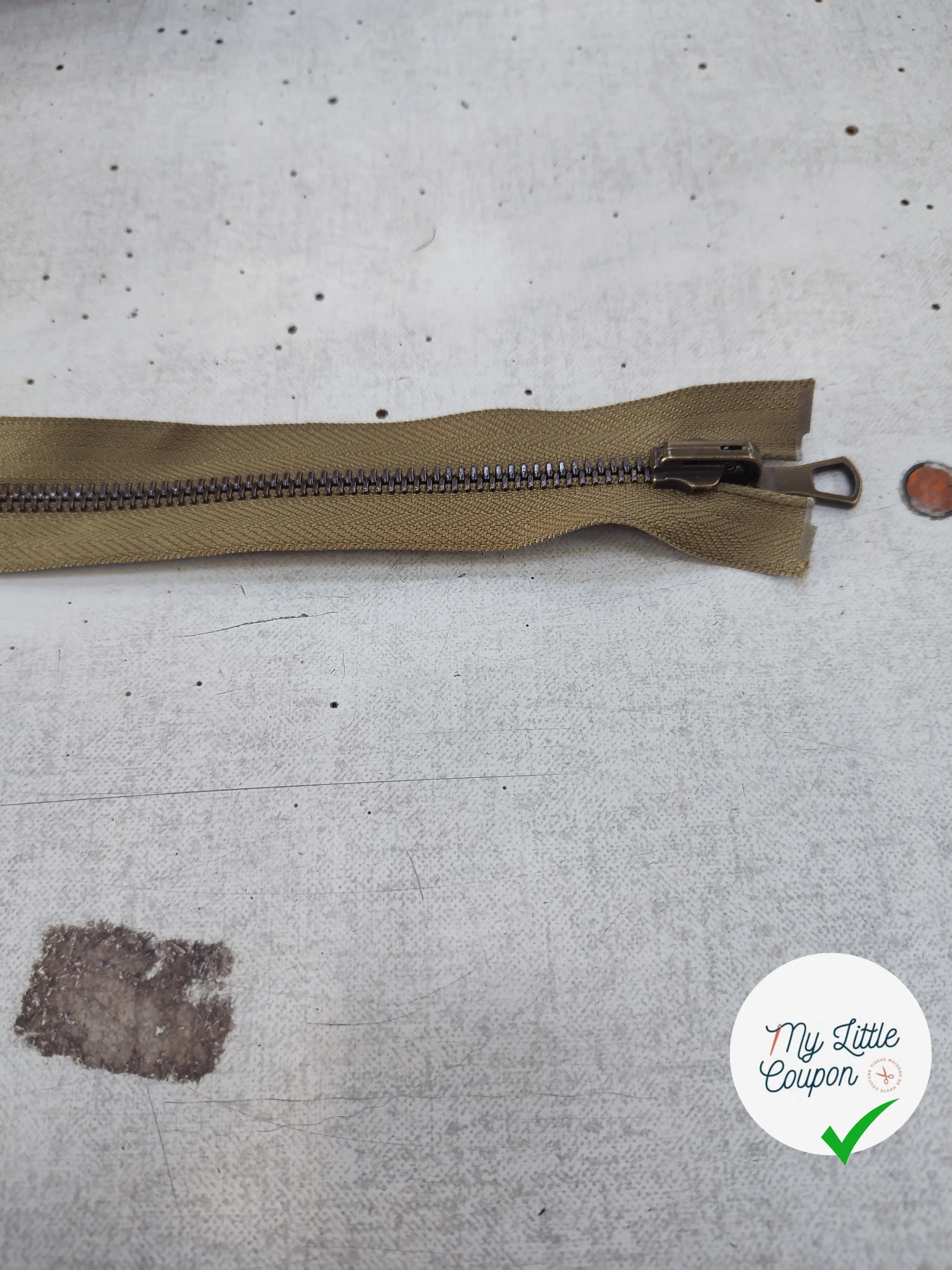 FERMETURE RIRI METAL SÉPARABLE RÉVERSIBLE 65CM MARRON VERT CLAIR - My Little Coupon