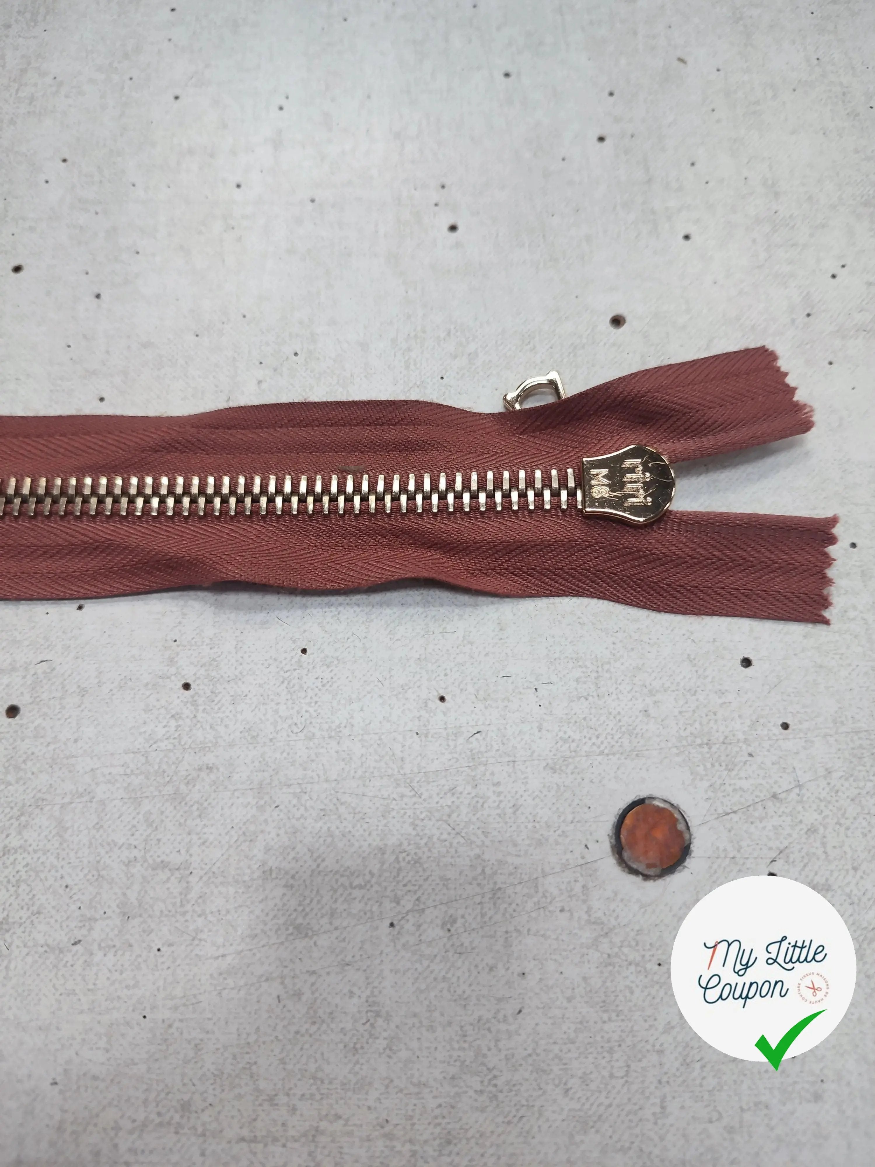 FERMETURE RIRI METAL NON SÉPARABLE 20CM MARRON BORDEAUX M8 - My Little Coupon