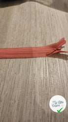 FERMETURE RIRI PLASTIQUE NON SÉPARABLE INVISIBLE 18CM ROSE - My Little Coupon