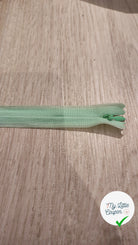 FERMETURE RIRI PLASTIQUE NON SÉPARABLE INVISIBLE 24CM VERT MENTHE - My Little Coupon