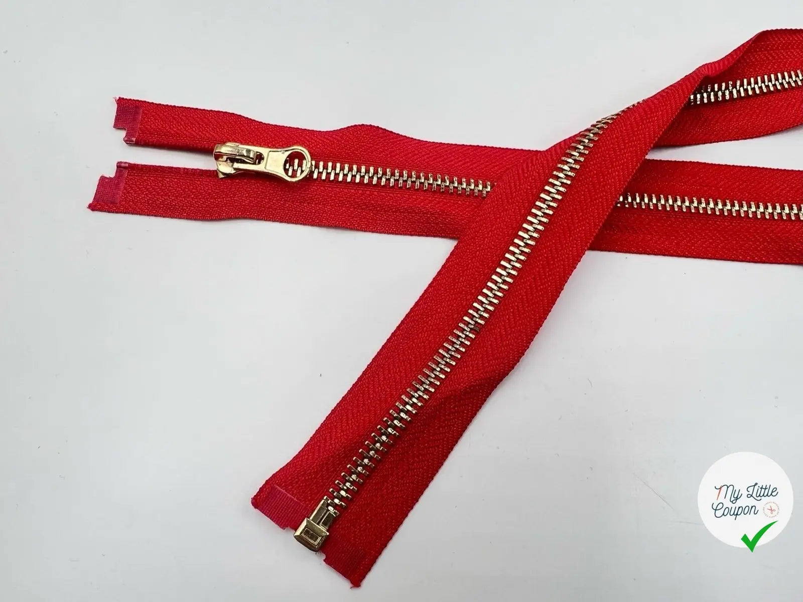 FERMETURE SÉPARABLE MÉTAL OR COLORIS ROUGE 70CM - My Little Coupon - tissu - coudre