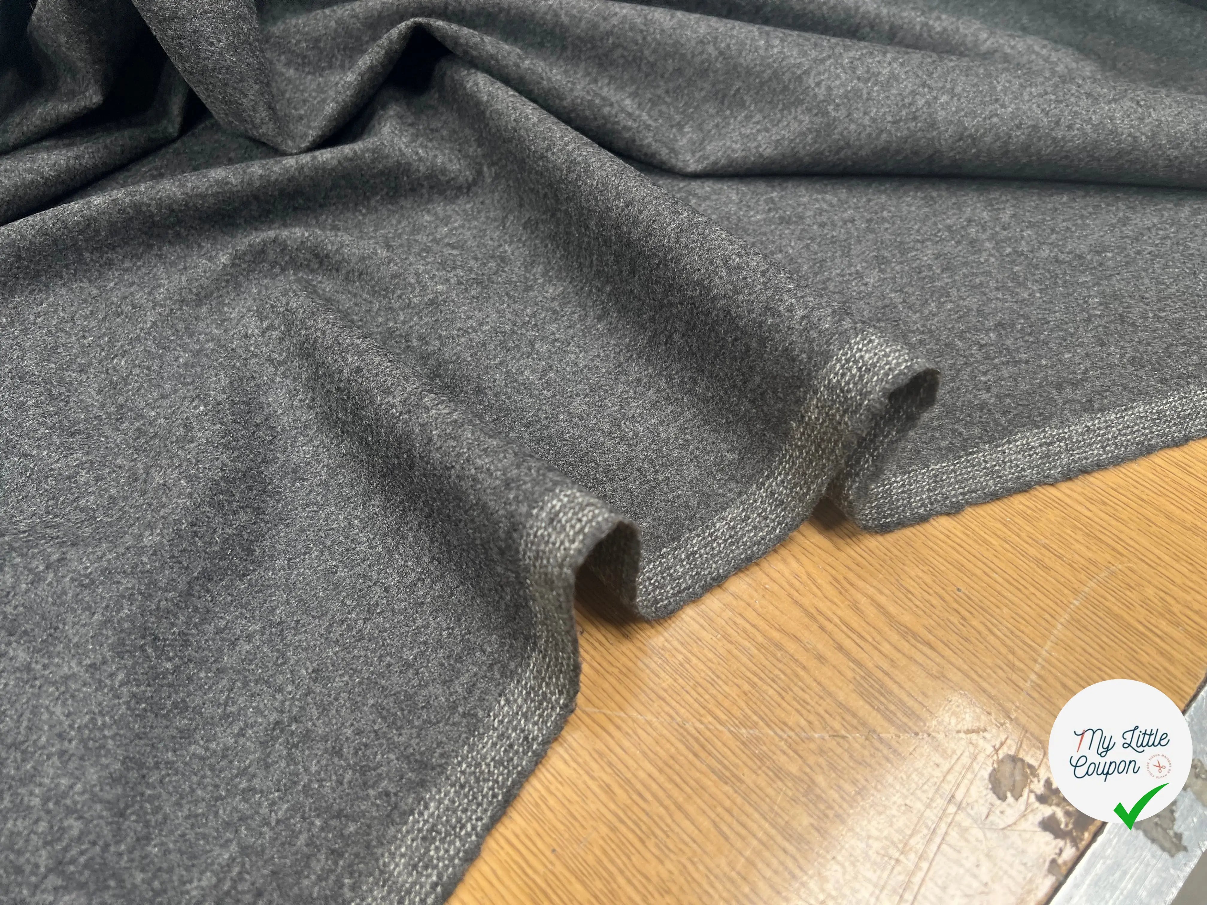 FLANELLE DE LAINE GRIS MOUCHETÉ UNI - My Little Coupon