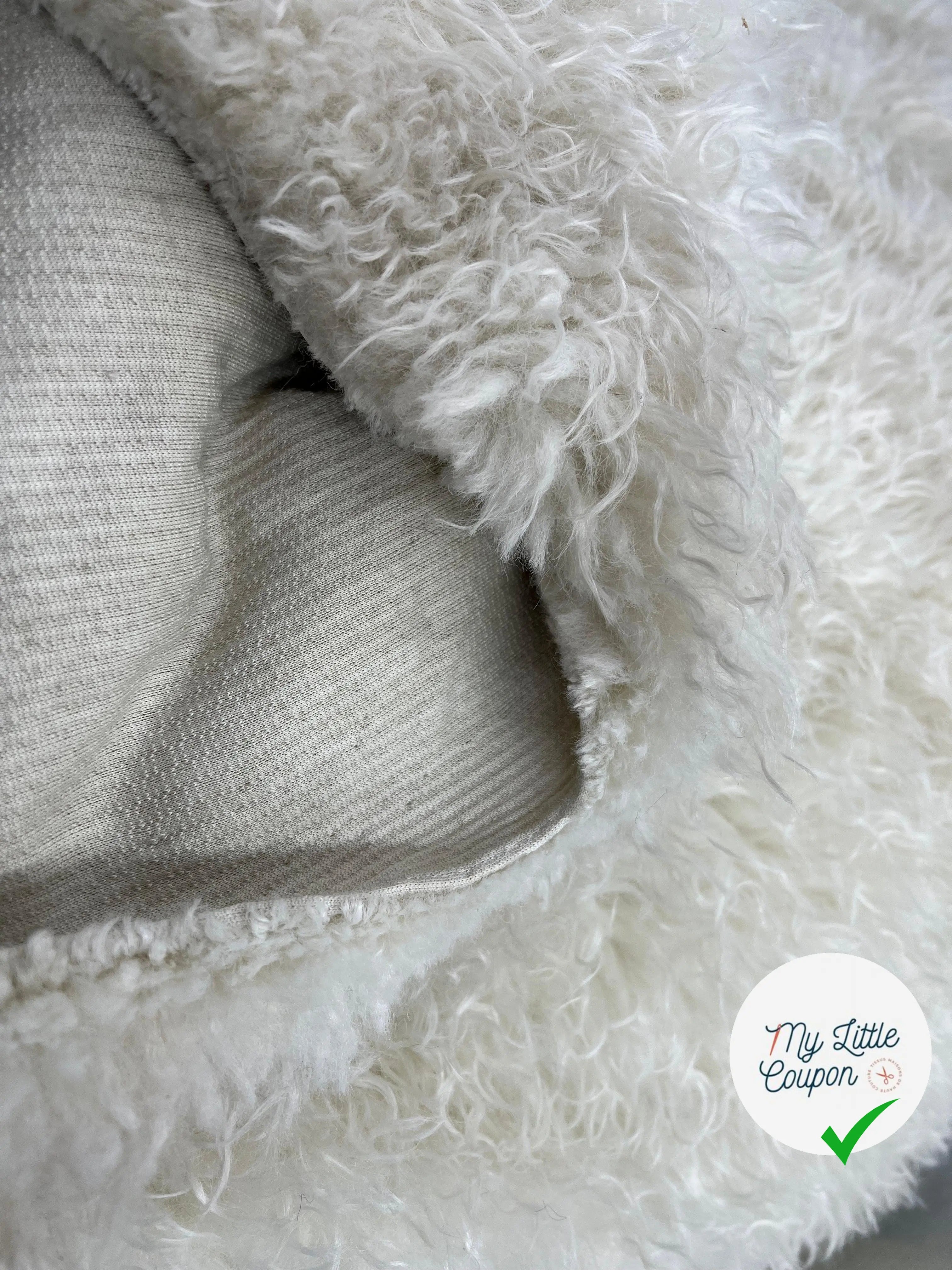 FOURRURE CANICHE POILS LONGS BLANC CASSÉ - My Little Coupon - tissu - coudre