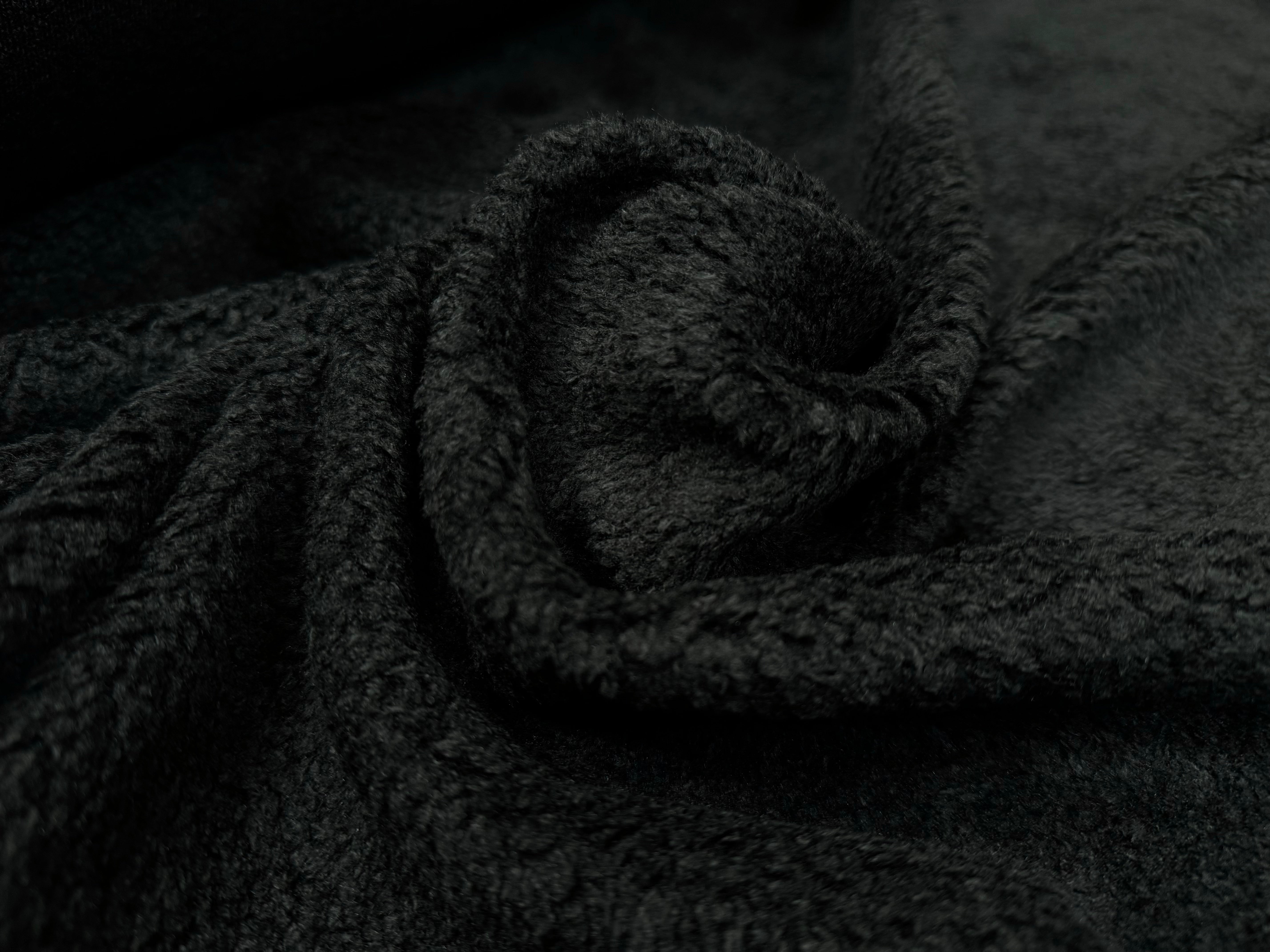 FOURRURE MOUTON PREMIUM BLACK - My Little Coupon