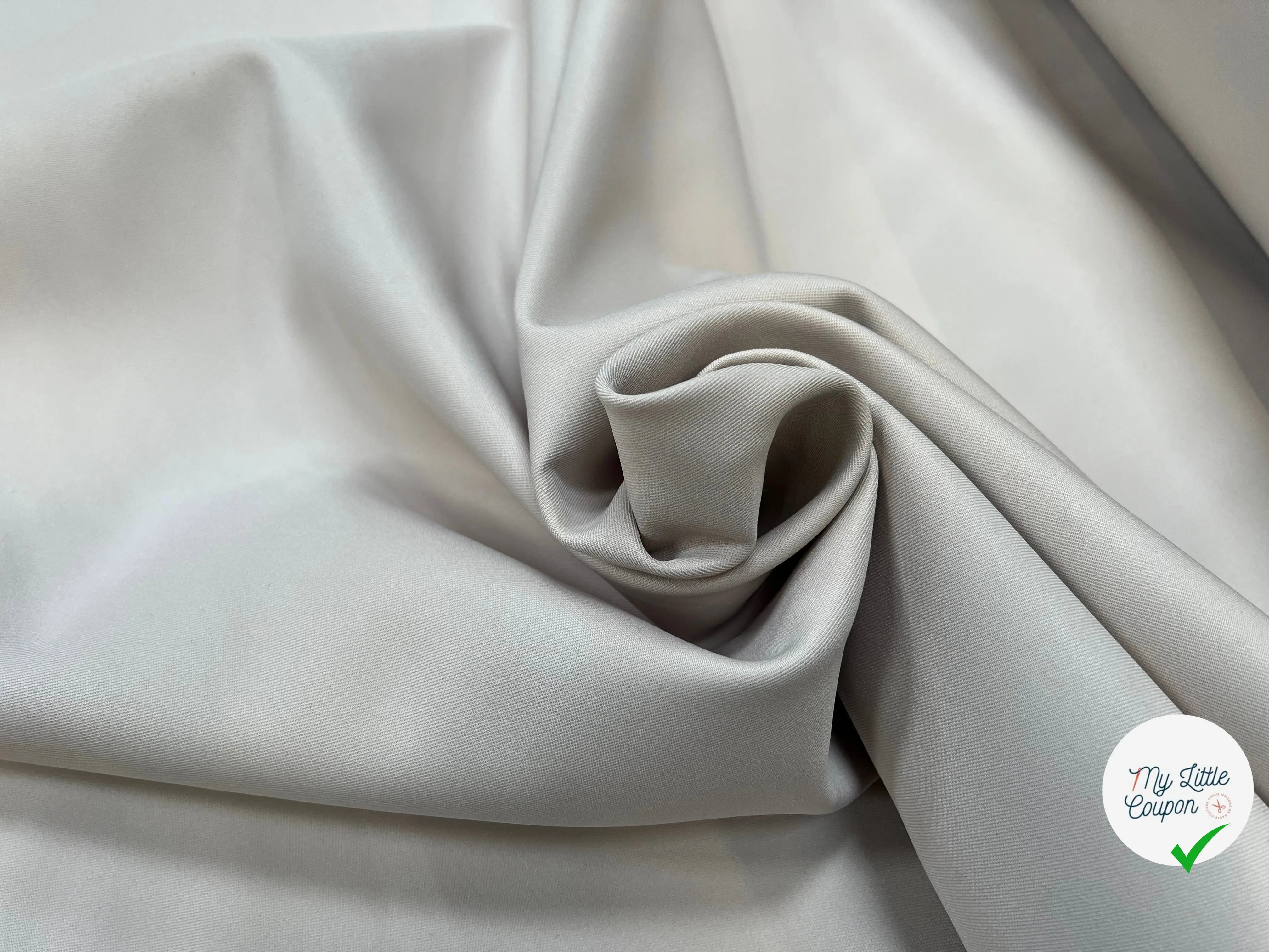 GABARDINE BEIGE CLAIR COUTURE POLYESTER JAPONNAIS - My Little Coupon