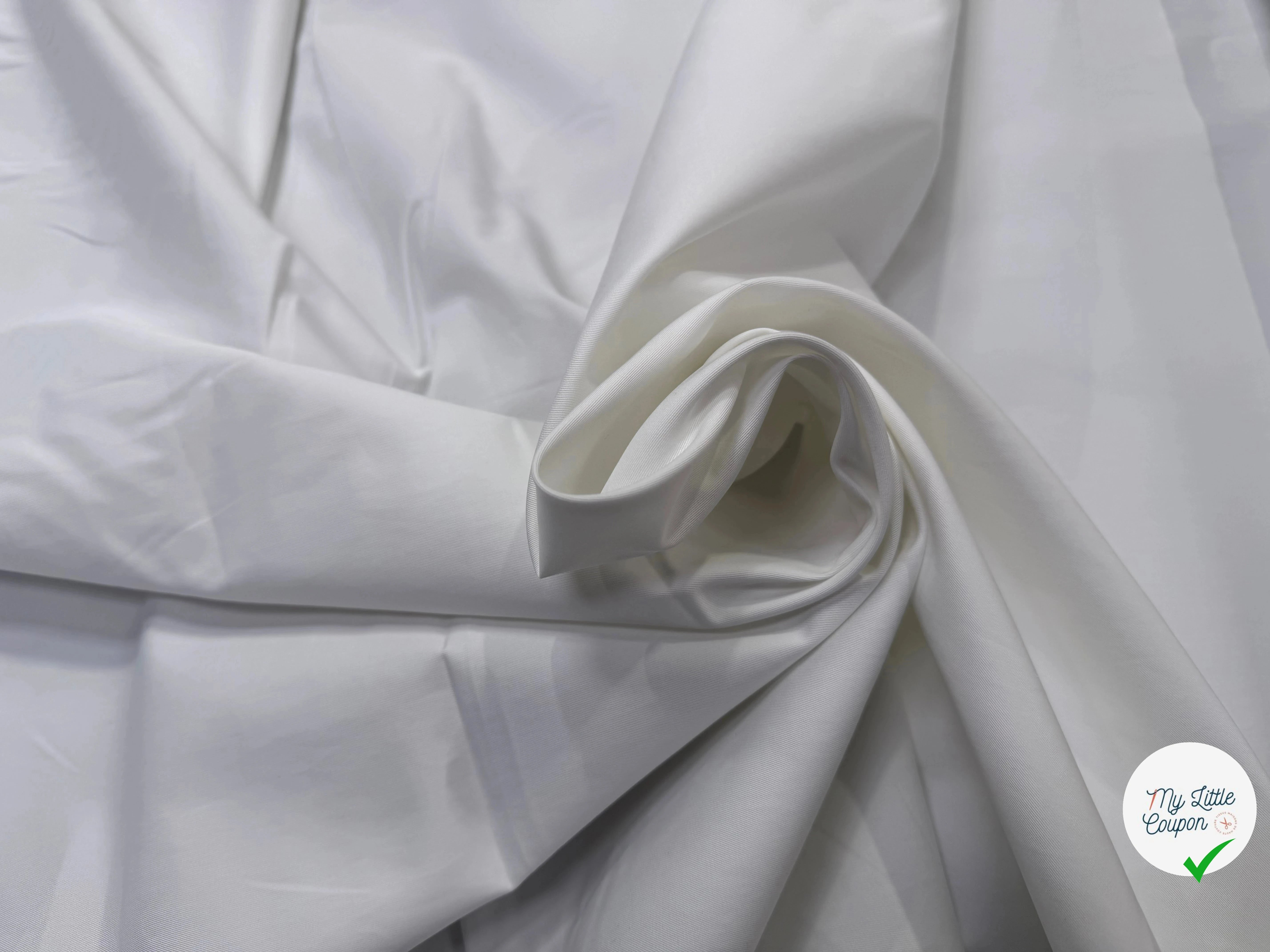 GABARDINE DE COTON BLANC LÉGÈREMENT SATINÉ STRETCH - My Little Coupon