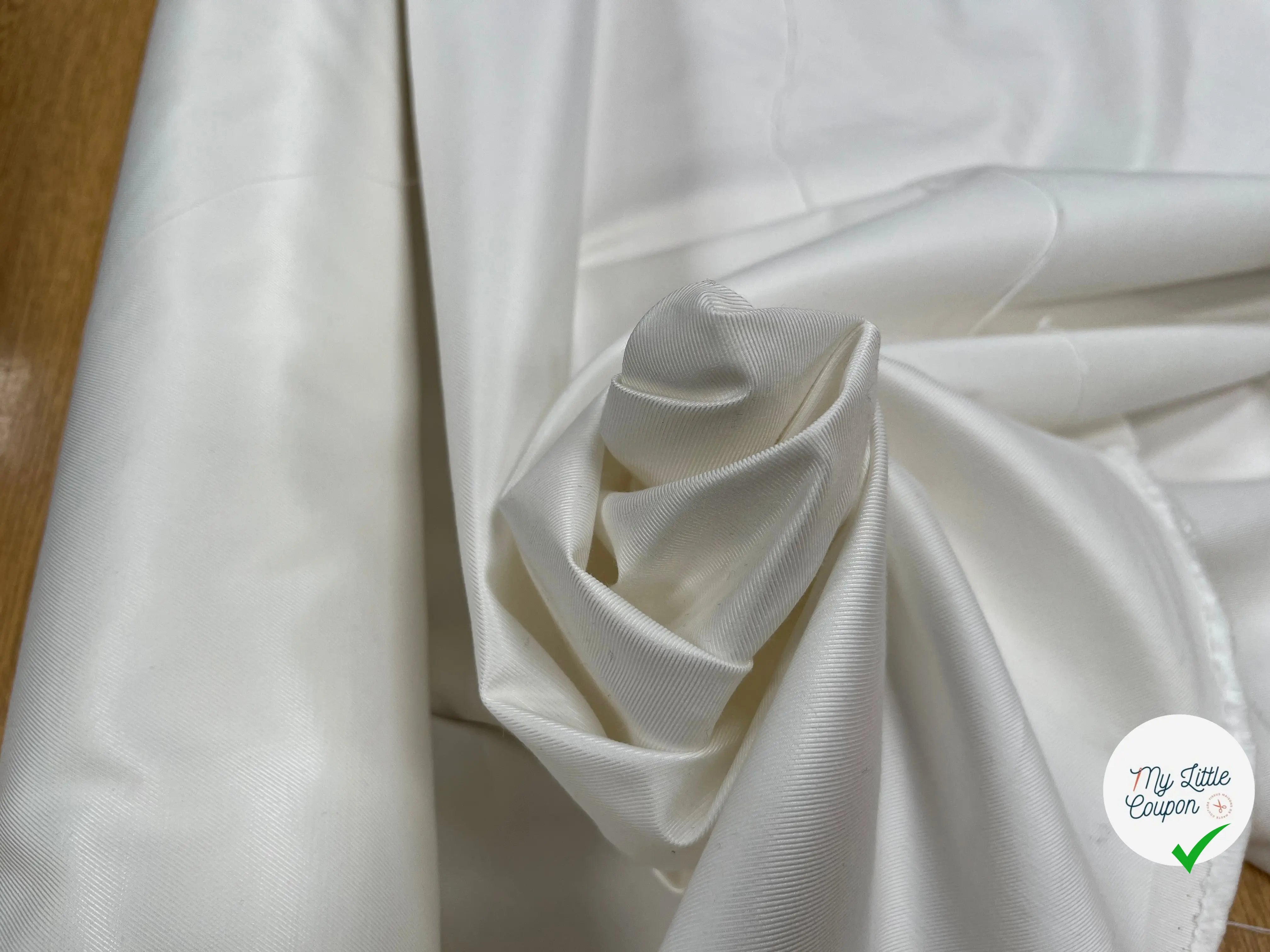 GABARDINE DE COTON BLANC SCHINTZÉE - My Little Coupon
