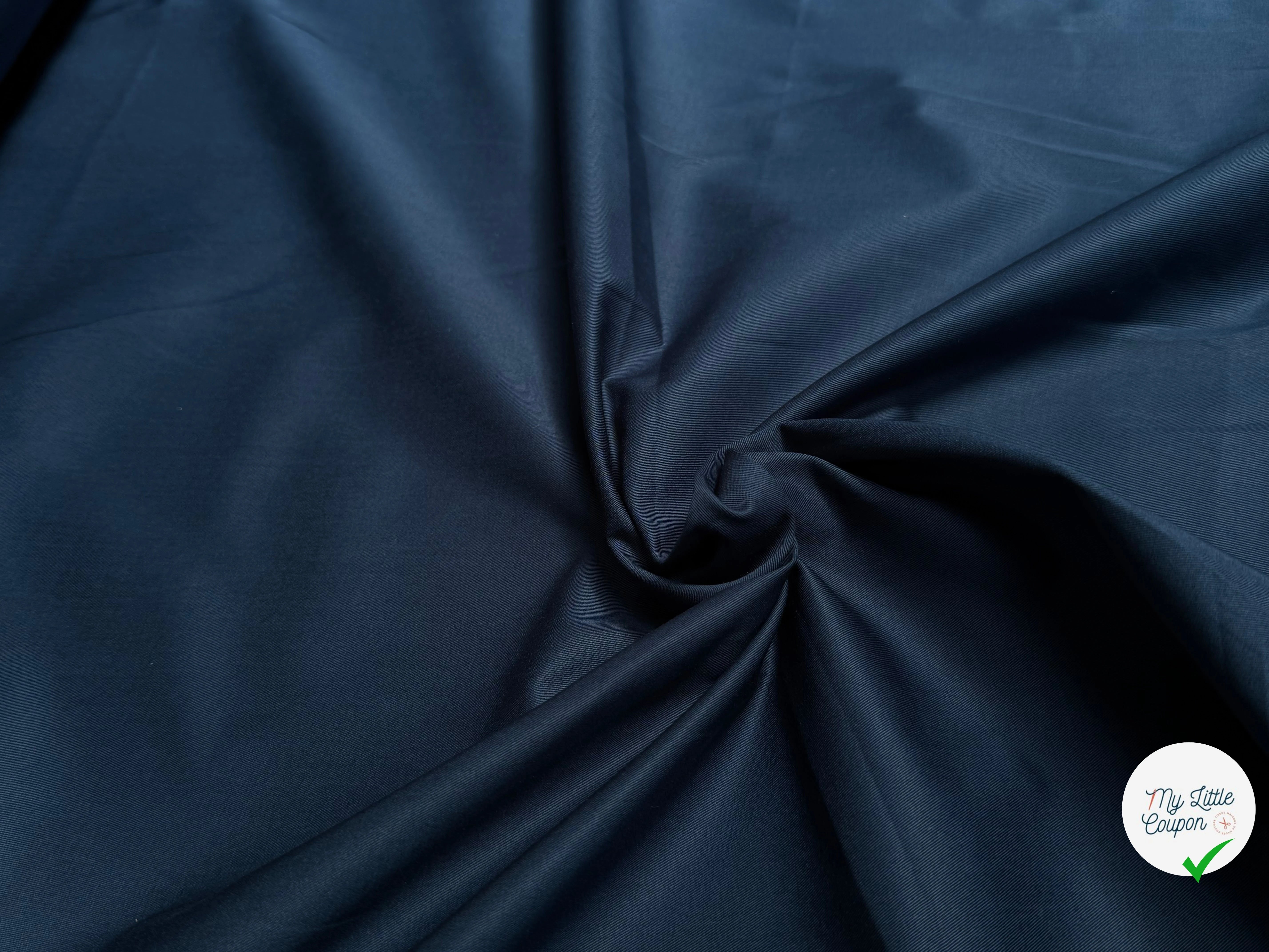 GABARDINE DE COTON INDIGO LÉGÈREMENT STRIÉE QUALITÉ COUTURE - My Little Coupon