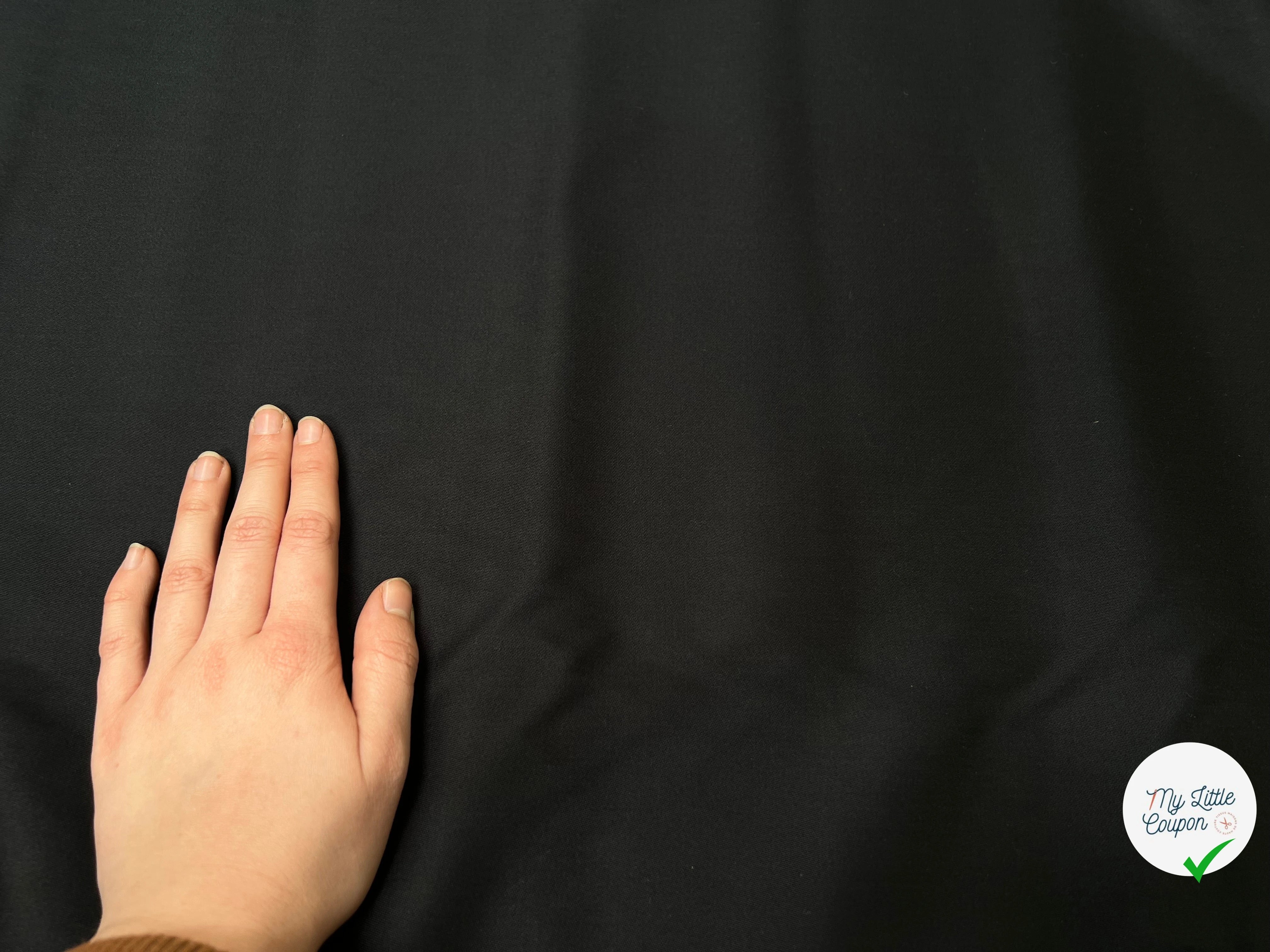 GABARDINE DE COTON NOIR SATINÉ - My Little Coupon